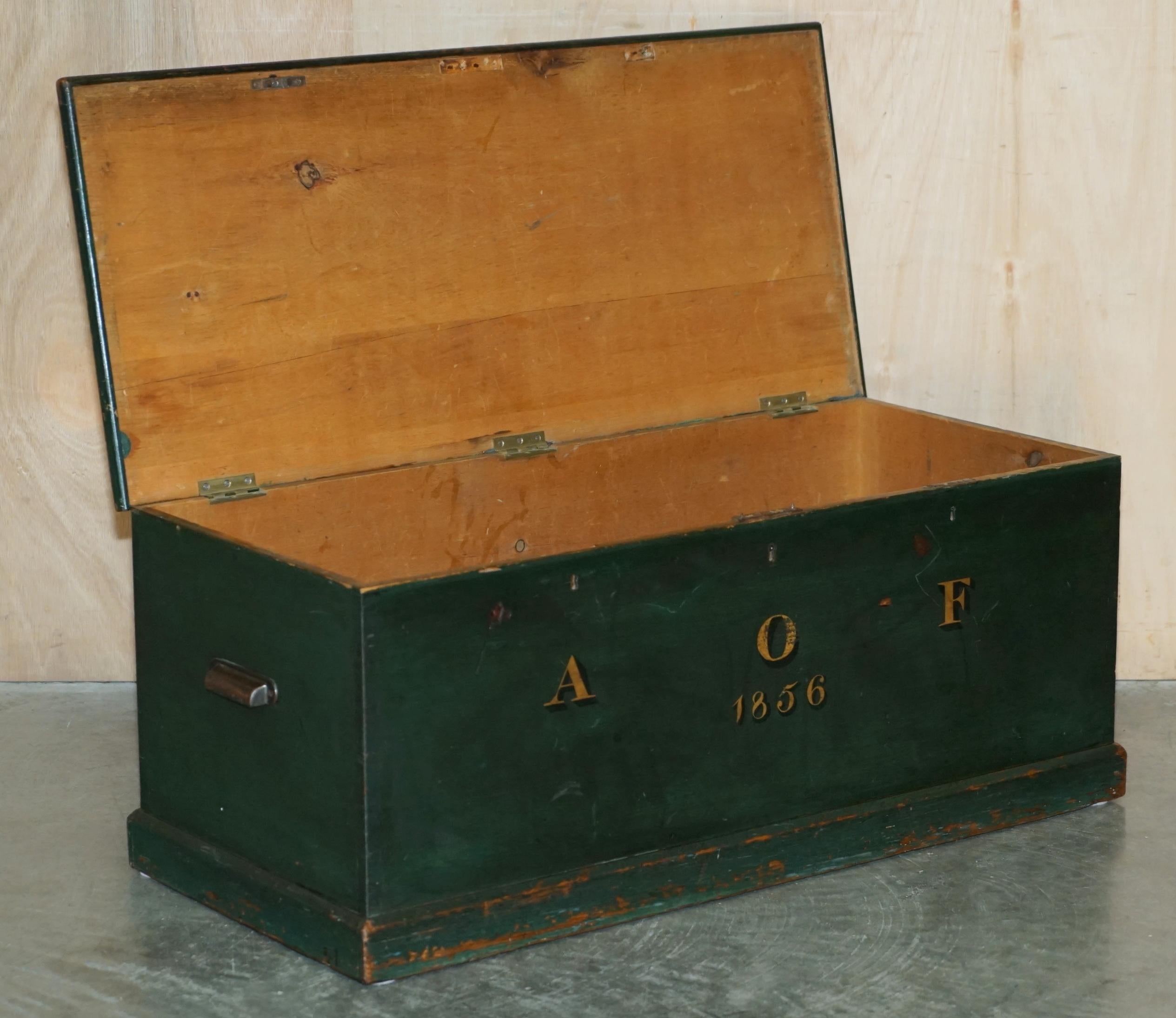 ANTIQUE 1856 DATED HAND PAiNTED GREEN TRUNK CHEST IN PINE FROM AUSTRIA 10