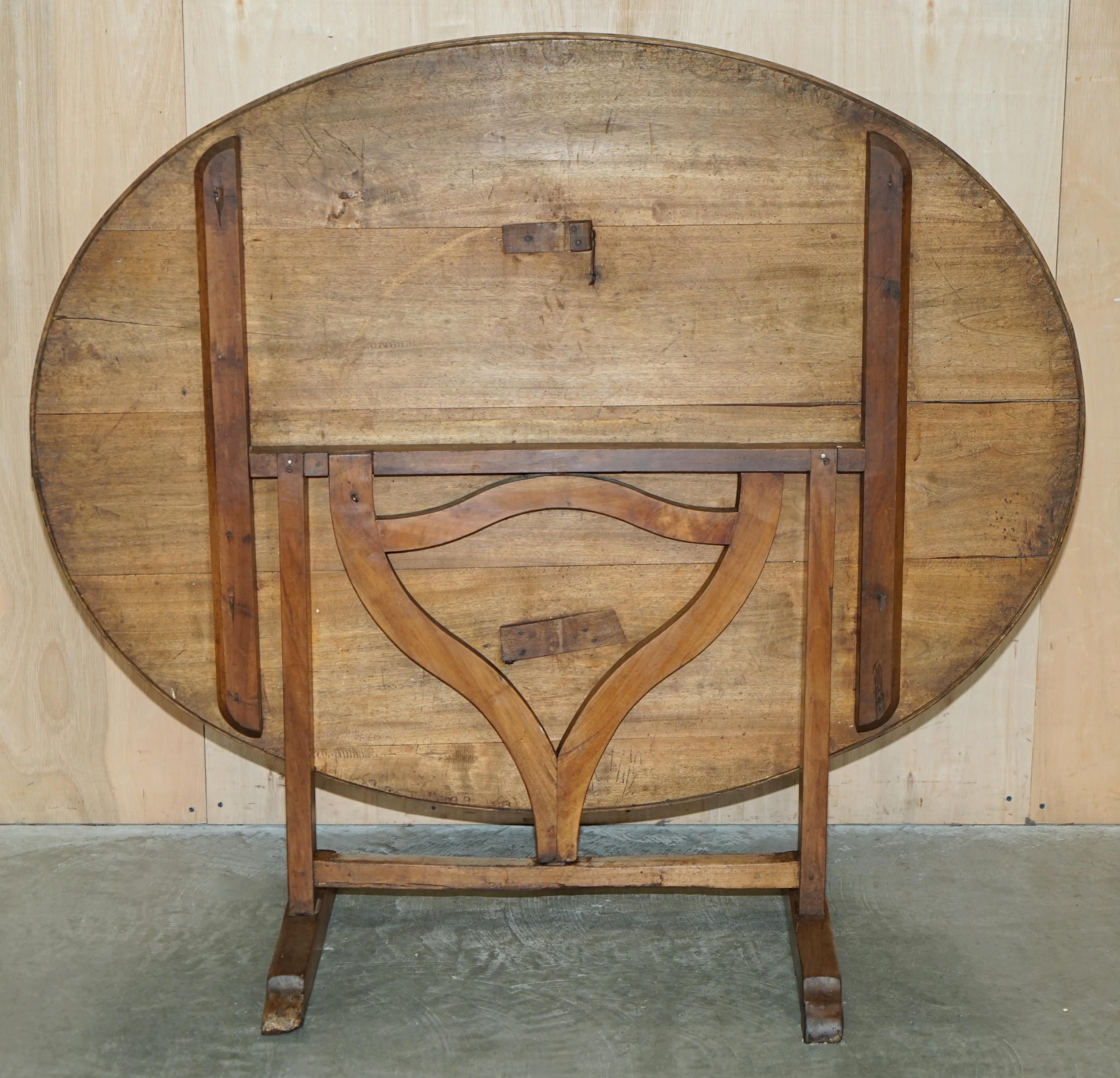 ANTIQUE 1860 FRENCH VENDANGE CHAMPAGNE WiNE TASTING TABLE ARMORIAL COAT OF ARMS 6