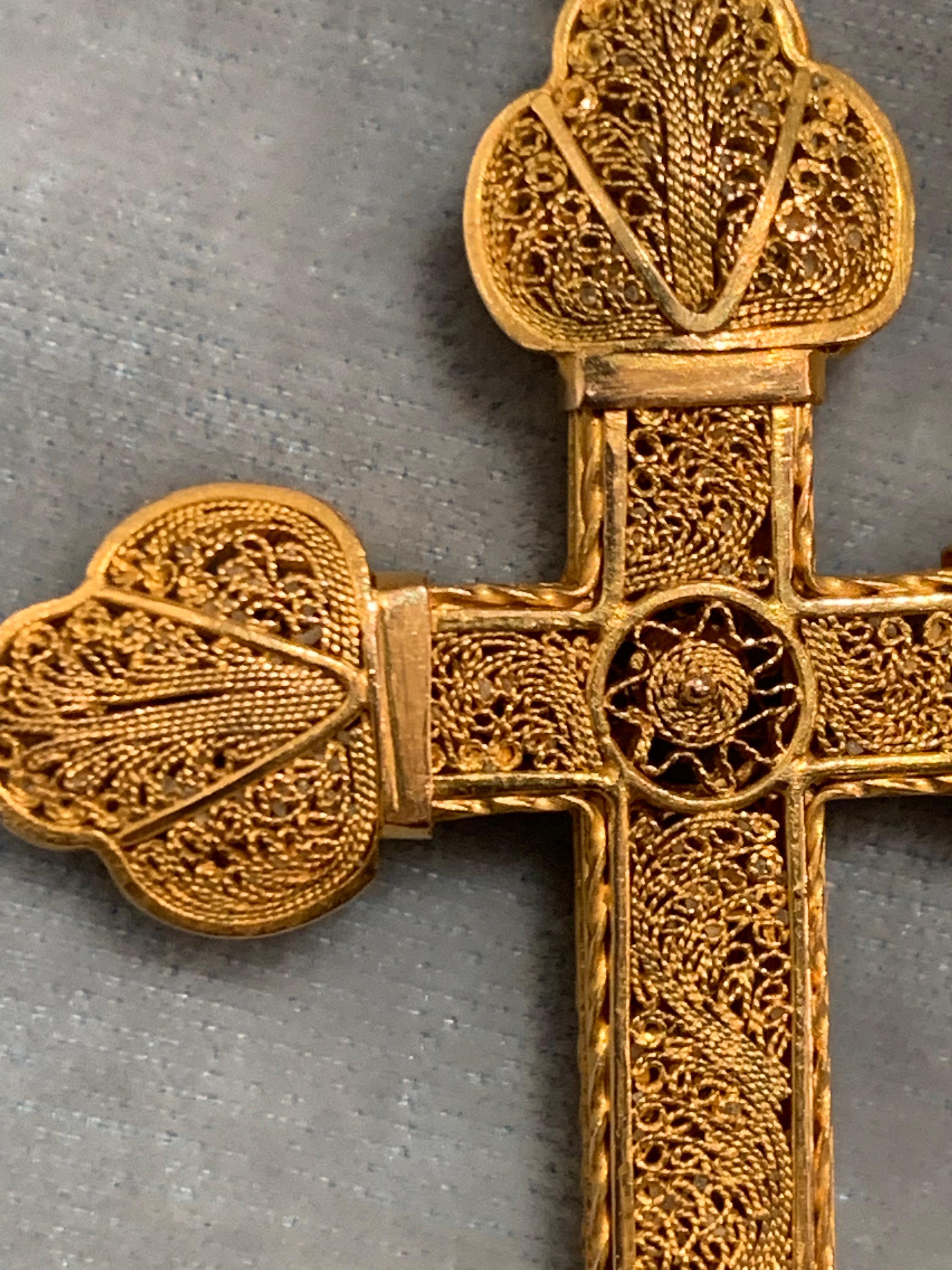 Antique 1860 Two Colour 14 Kt Gold Filigree Cross Pendant Necklace Italy, Genova 10
