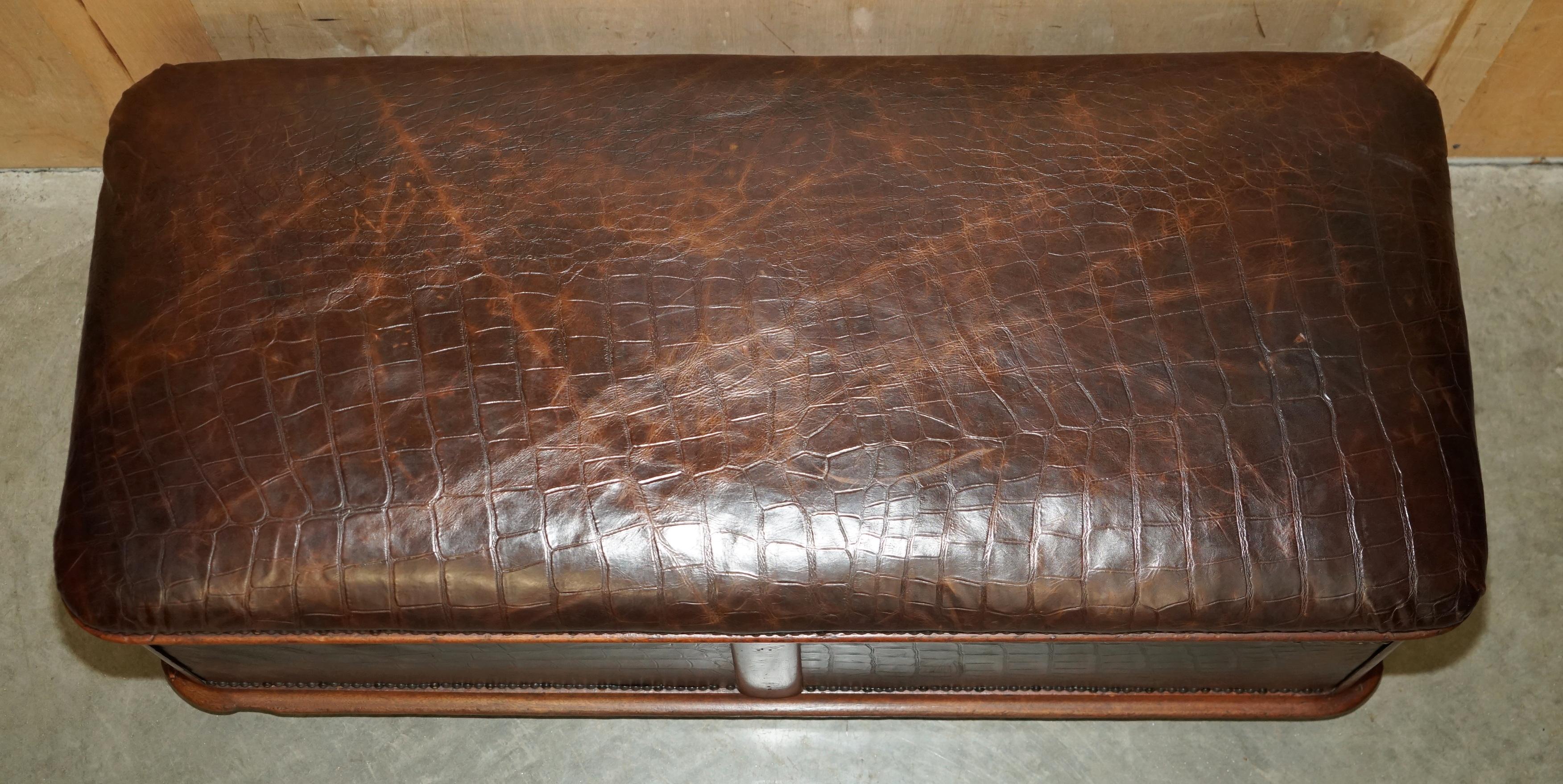 ANTiQUE 1860 HARDWOOD ALLIGATOR CROCODILE PATINA MARRONE OTTOMAN TRUNK IN PELLE In condizioni buone in vendita a West Sussex, Pulborough