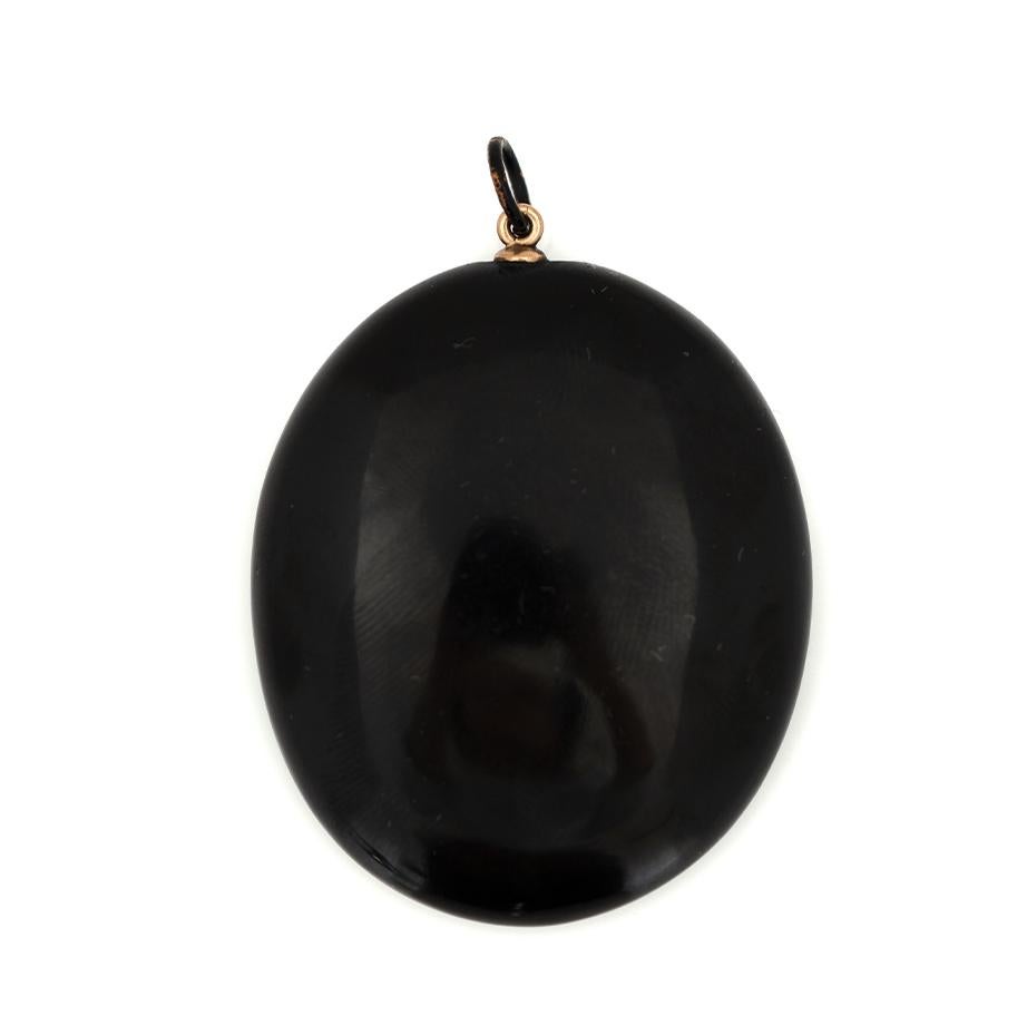 Vittoriano Antique 1860s Victorian Jet Mourning Hairwork Pendant Necklace in vendita
