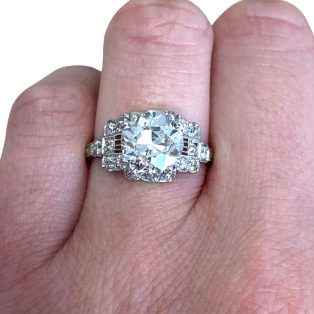 Antique 1.87 Old Euro-Cut Diamond Ring, Platinum, circa 1910 In Excellent Condition In New York, NY