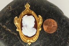 Antique 1870 Carved Hardstone 14K Gold Cameo Brooch