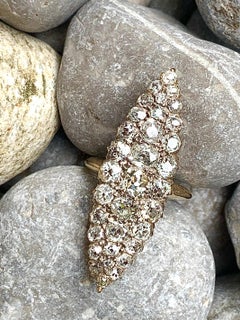 Antiker viktorianischer Navette-förmiger Diamant-Statement-Ring aus 18 Karat Roségold, 1870
