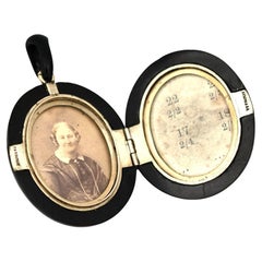 Antique 1870s Victorian Jet Mourning Locket Necklace