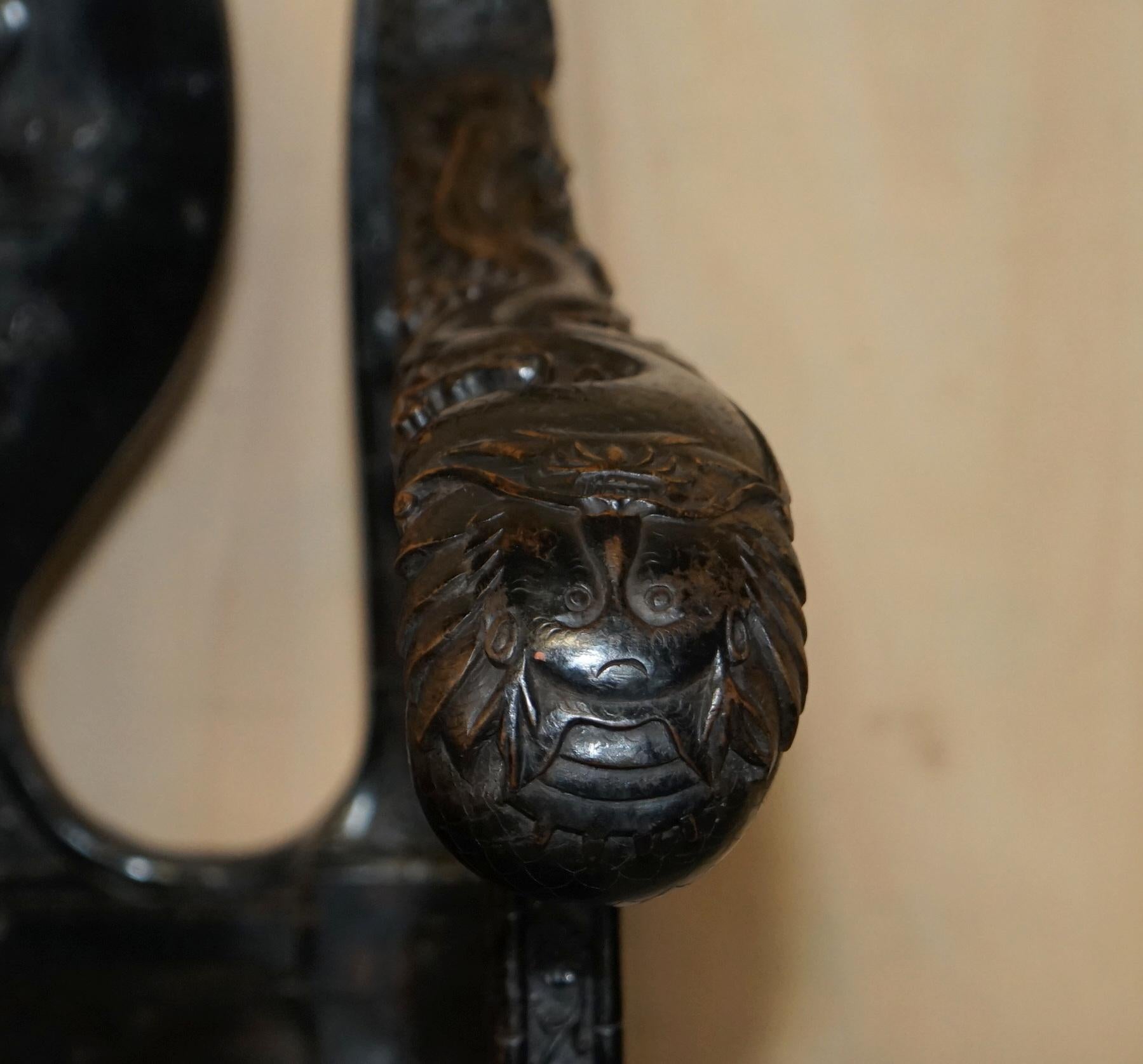Antiquity 1880 Heavily Carved Chinese Dragon Armchair Must See Pictures en vente 2