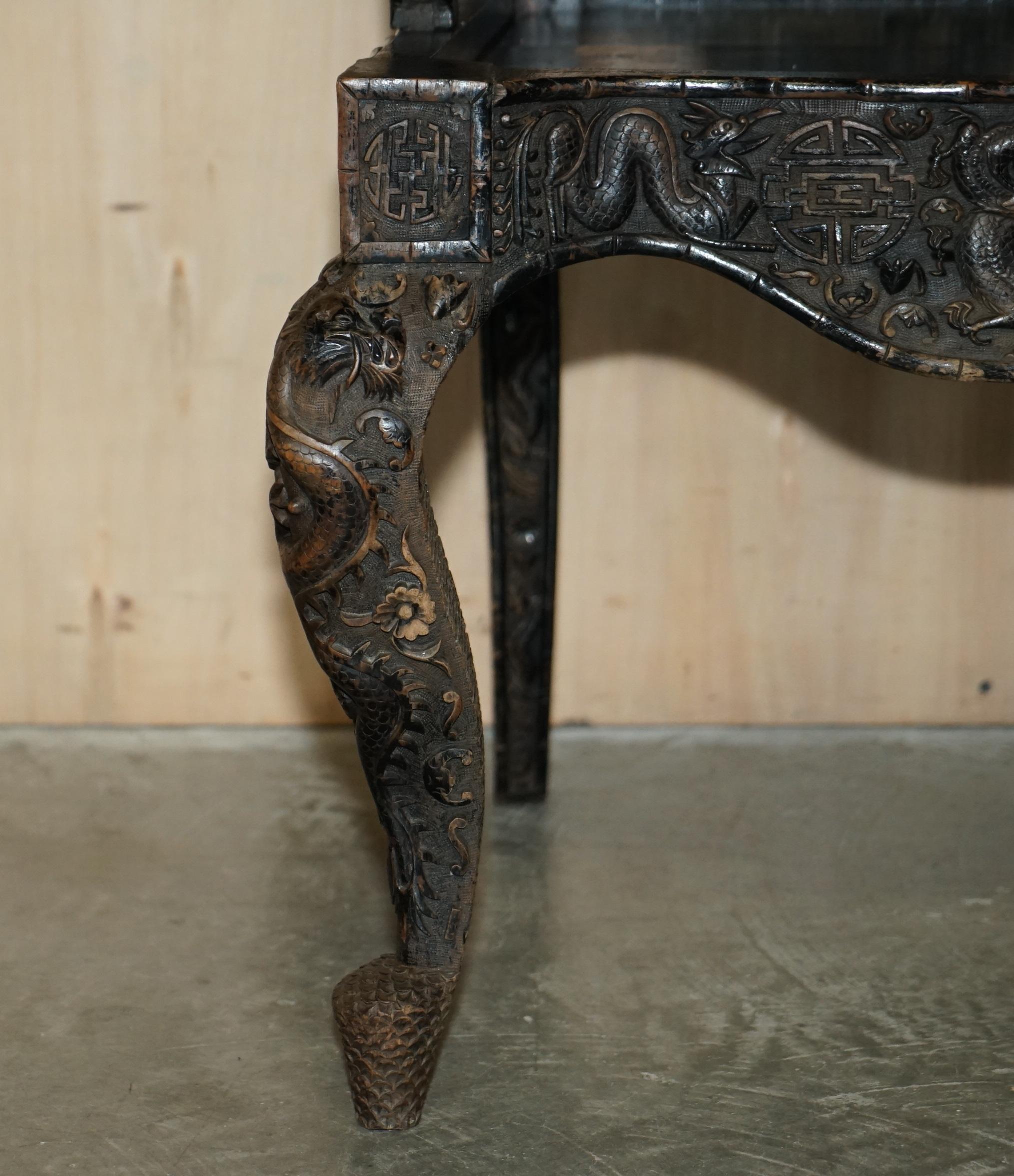 Antiquity 1880 Heavily Carved Chinese Dragon Armchair Must See Pictures en vente 5