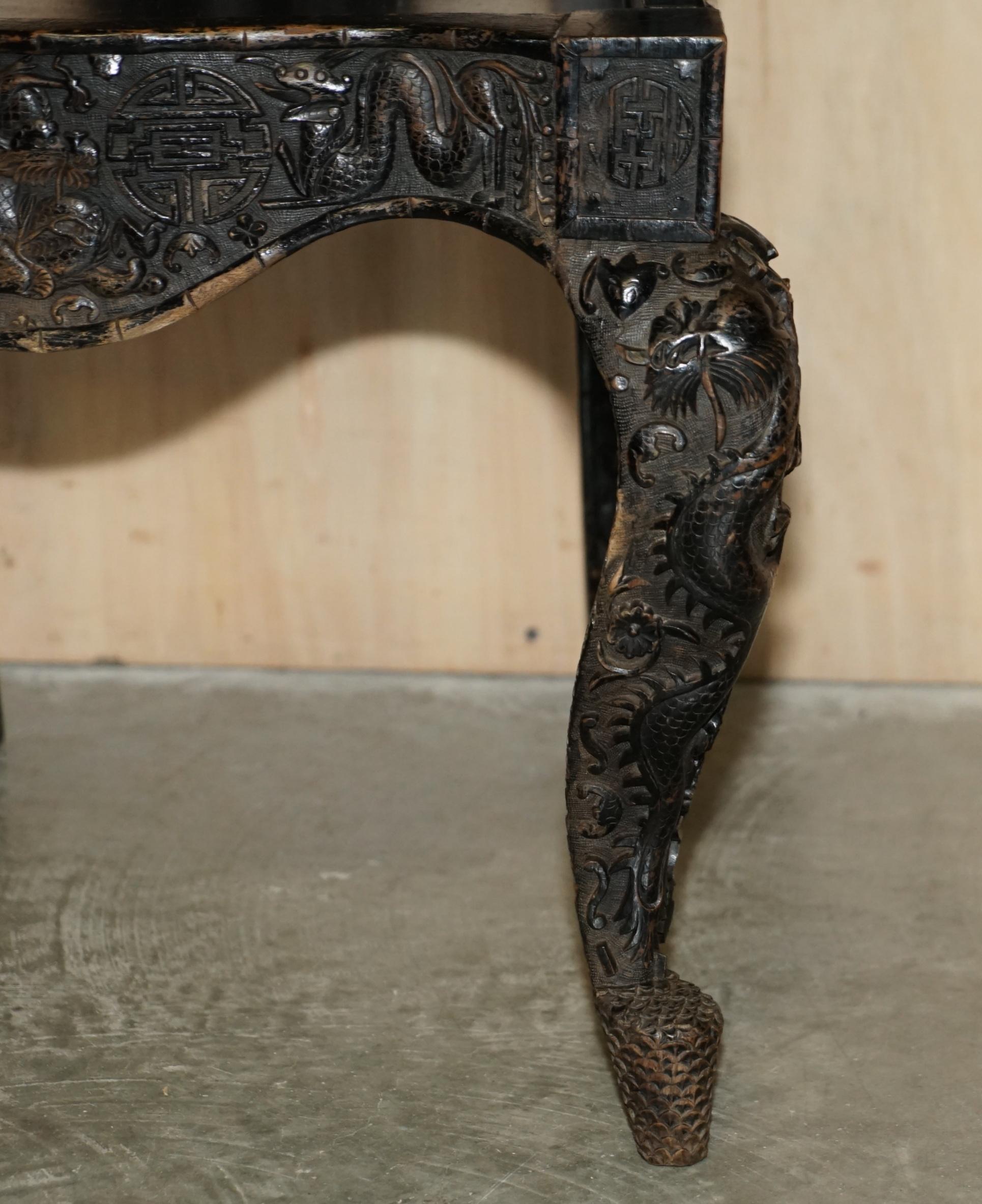 Antiquity 1880 Heavily Carved Chinese Dragon Armchair Must See Pictures en vente 7