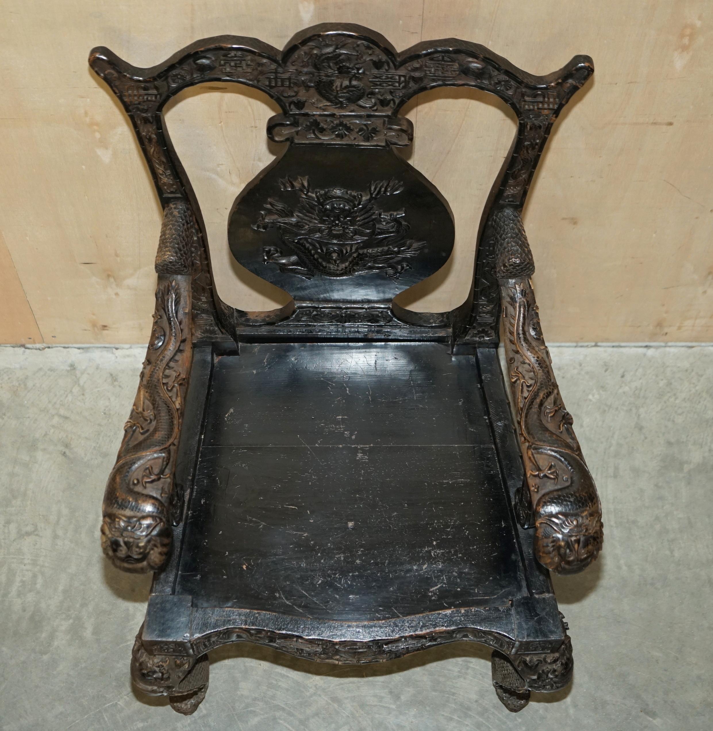 Antiquity 1880 Heavily Carved Chinese Dragon Armchair Must See Pictures en vente 11