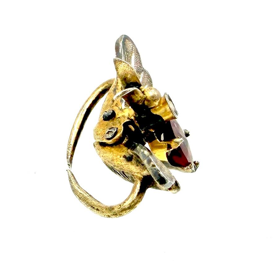 Vittoriano Antico 1880 Insetto Fly Clip Argento Perla in vendita