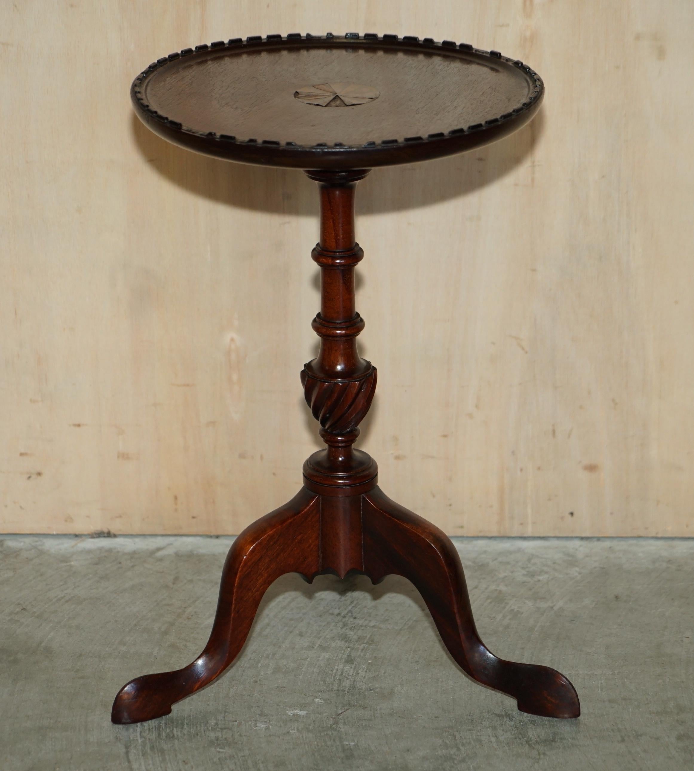 Victorian Antique 1880 Sheraton Revival Hardwood Tripod Side End Lamp Wine Table For Sale