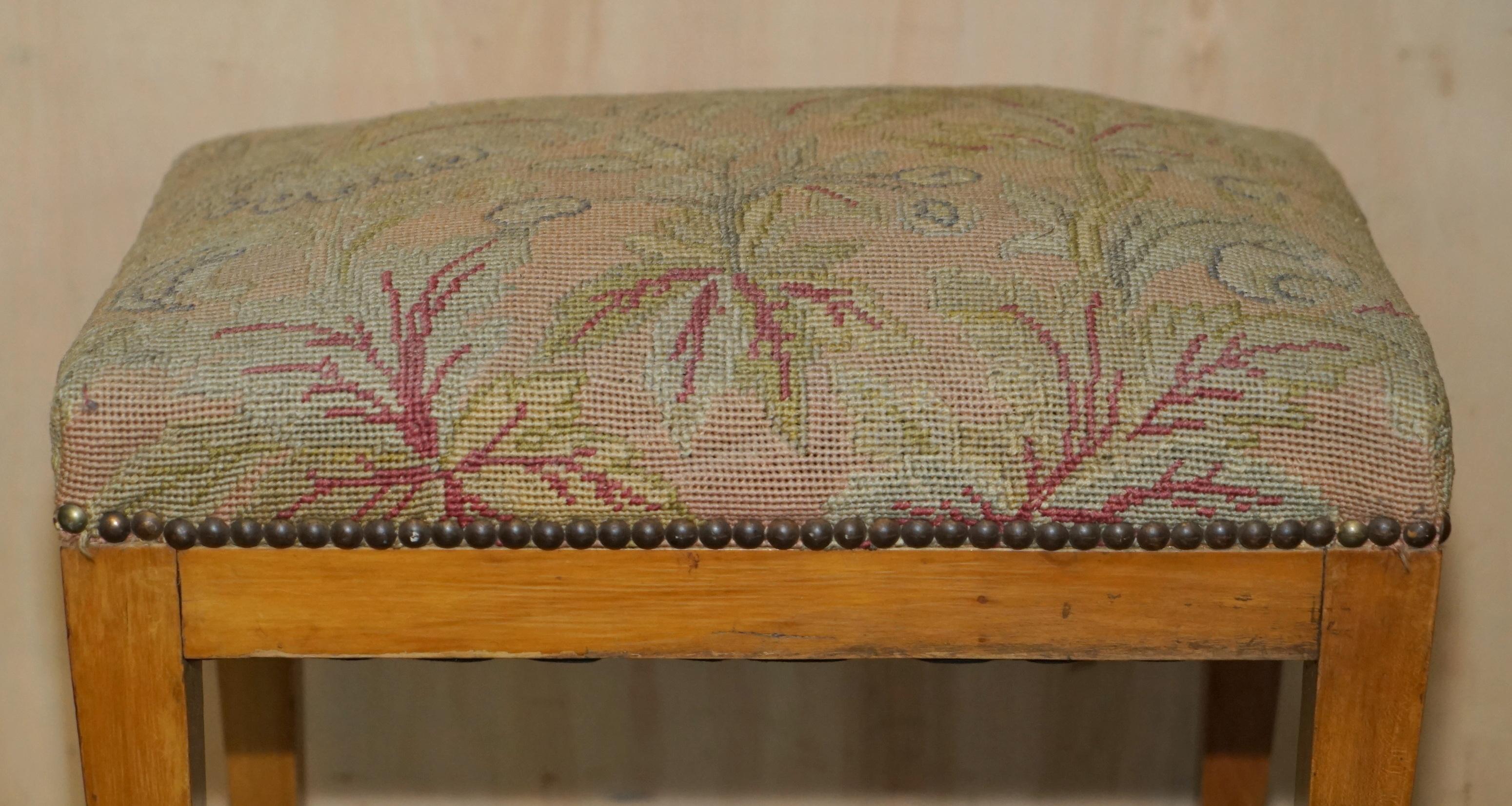 Biedermeier ANTIQUE 1880 SWEDiSH BIEDERMEIER WALNUT DRESSING TABLE STOOL EMBROIDERED TOP For Sale
