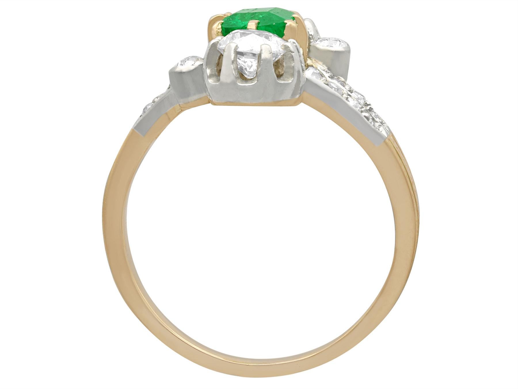 Antique 1880s 1.12 Carat Diamond and Emerald Yellow Gold Silver Set Twist Ring In Excellent Condition For Sale In Jesmond, Newcastle Upon Tyne