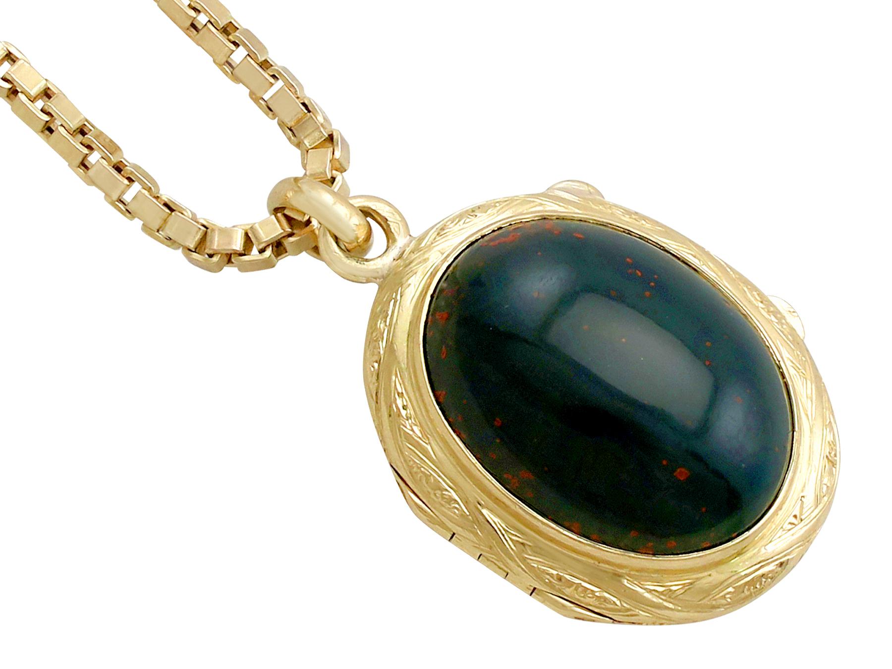 Antique 1880s Bloodstone and Yellow Gold Locket 2