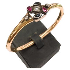 Bracelet jonc russe ancien en or avec diamants, saphirs et rubis, années 1880