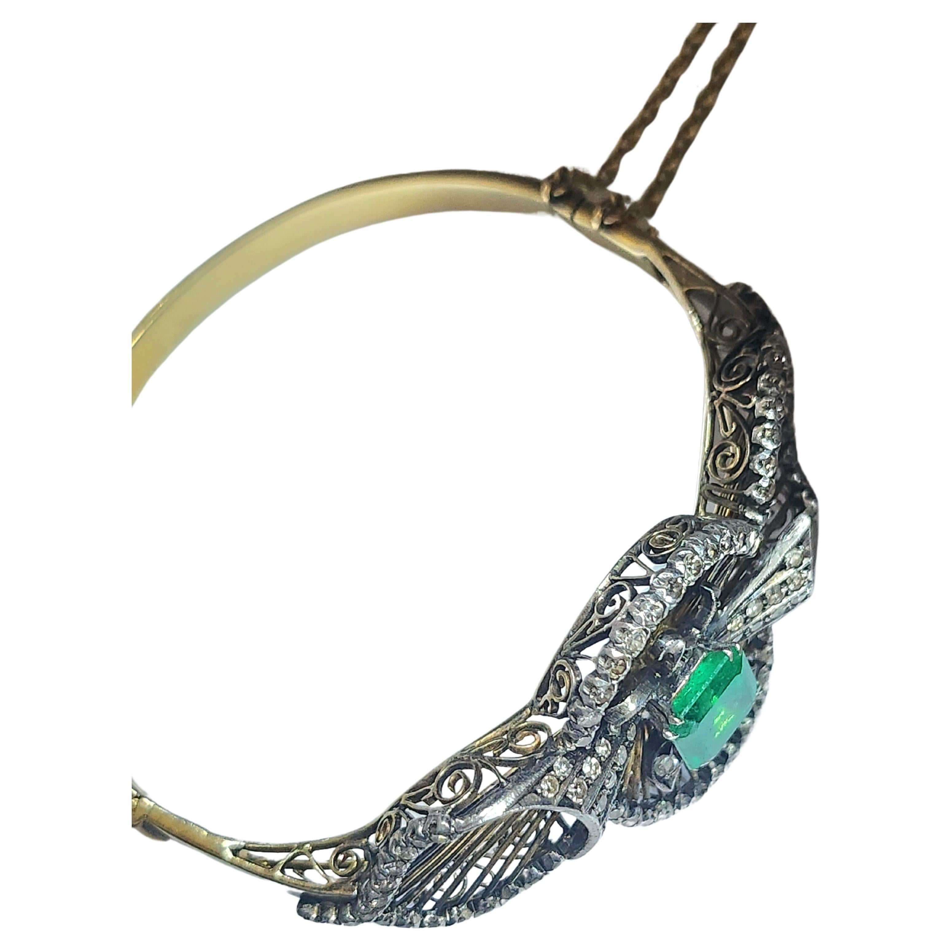 Antique Emerald And Diamond Gold Bangle Bracelet For Sale 8