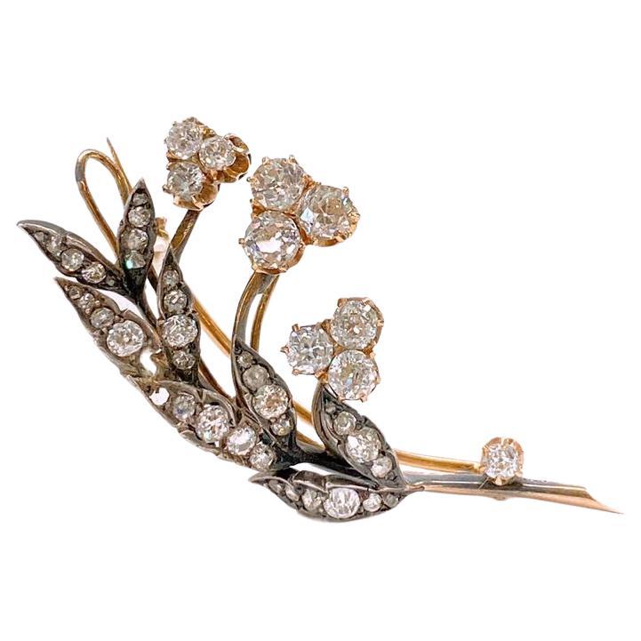 Antiguo ruso lirio del valle broche con diamantes de corte de mina de edad con un peso estimado de diamantes de 4 quilates H color excelente chispa magnífica mano de obra sala marcada 56 imperial ruso estándar de oro y la marca del fabricante