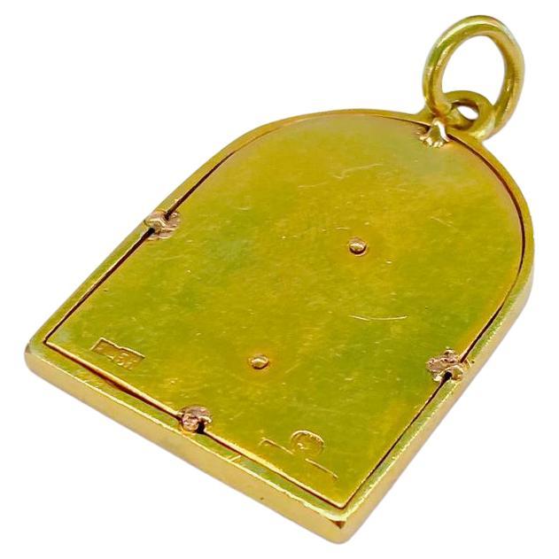 Antiguo 1880 San Jorge matando al dragón Colgante de oro ruso esmaltado en venta 3