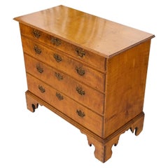 Antique 1880s Tiger Maple Chippendale Style Bachelor Chest Drawers Dresser
