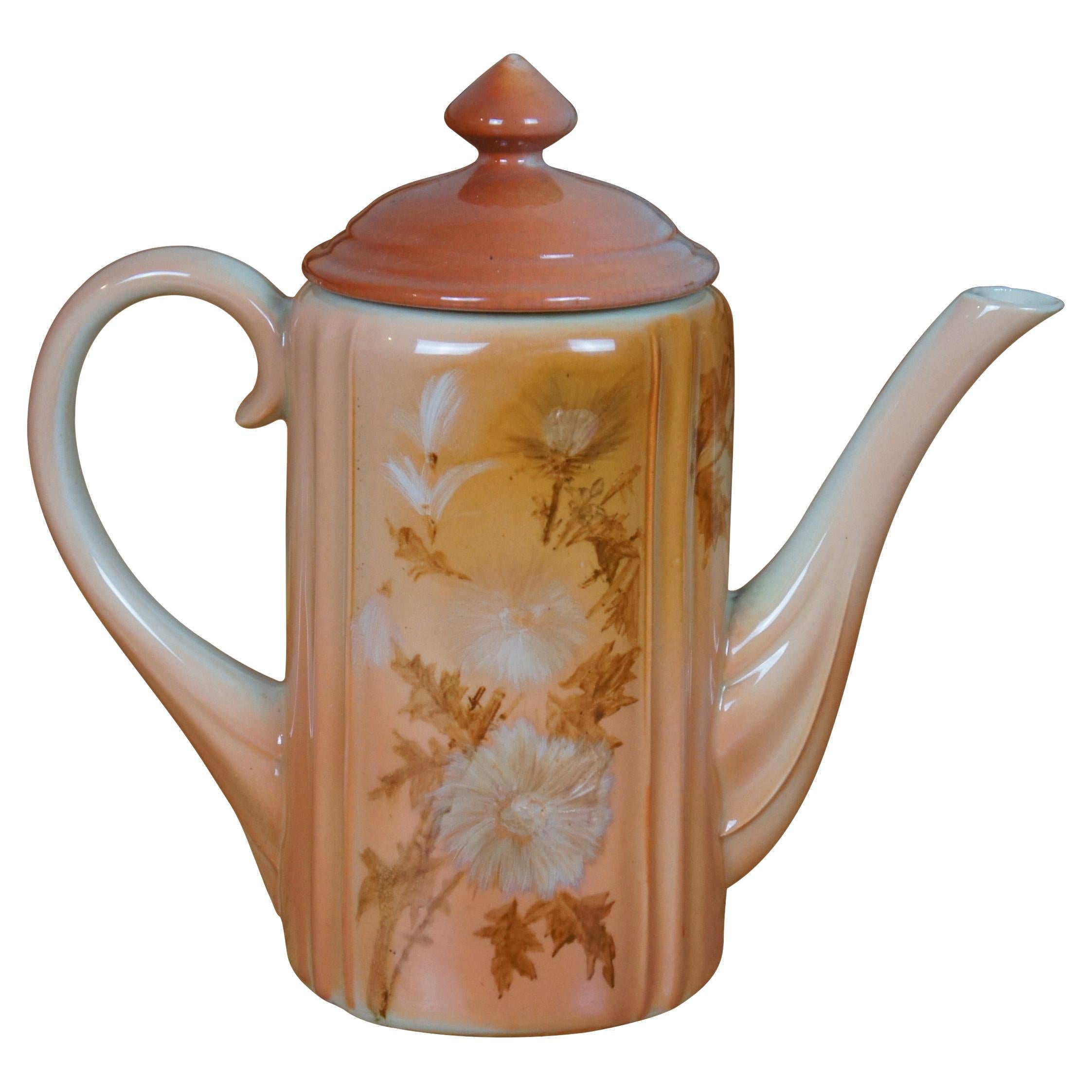 Antike Rookwood Anna M Valentien Iris-Glasur-Teekanne/Couchtisch/Krug aus Rosenholz, 1890, 8"