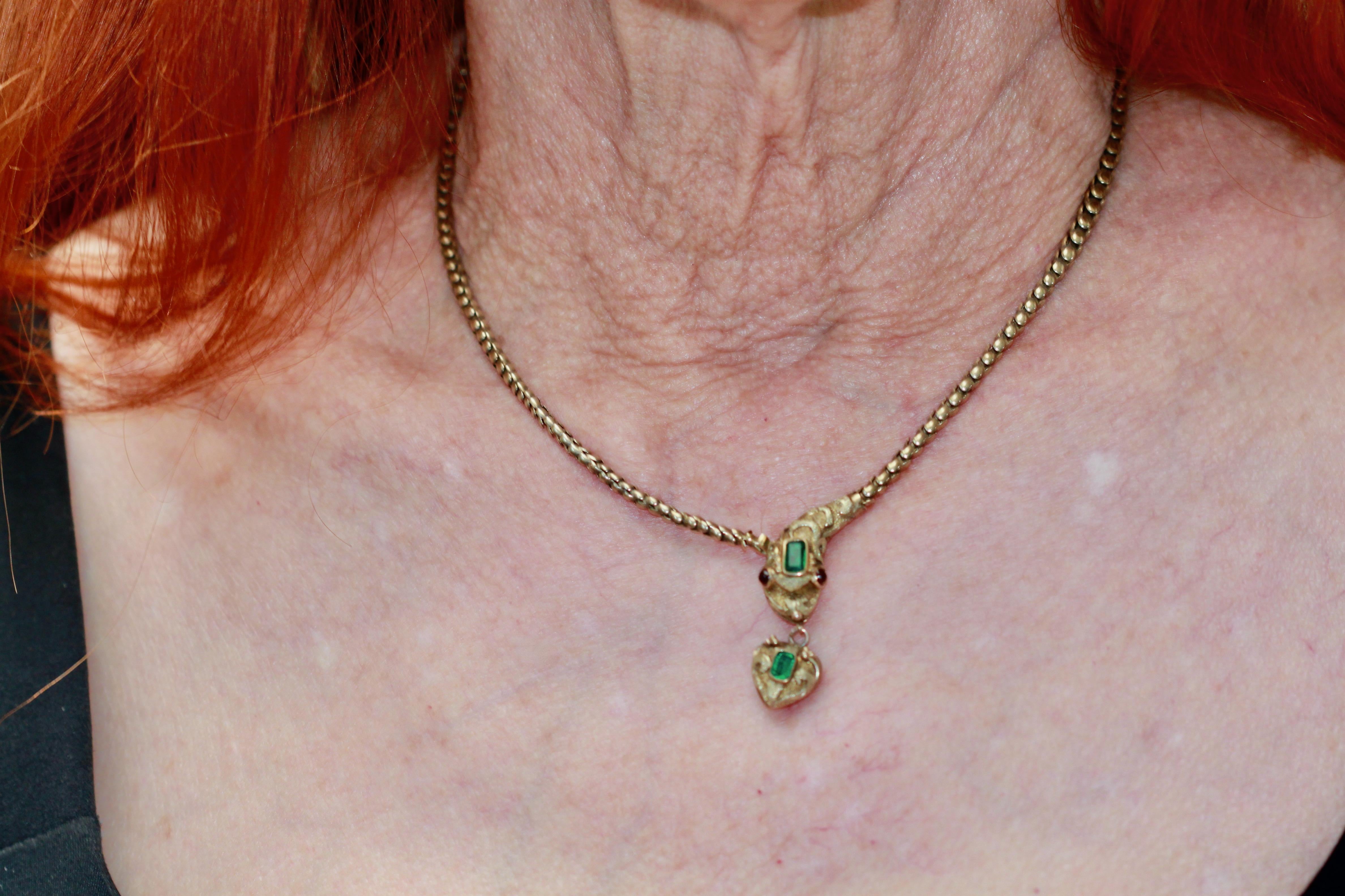 Antique 1890's Emerald Snake Necklace In Good Condition In North Hollywood, CA