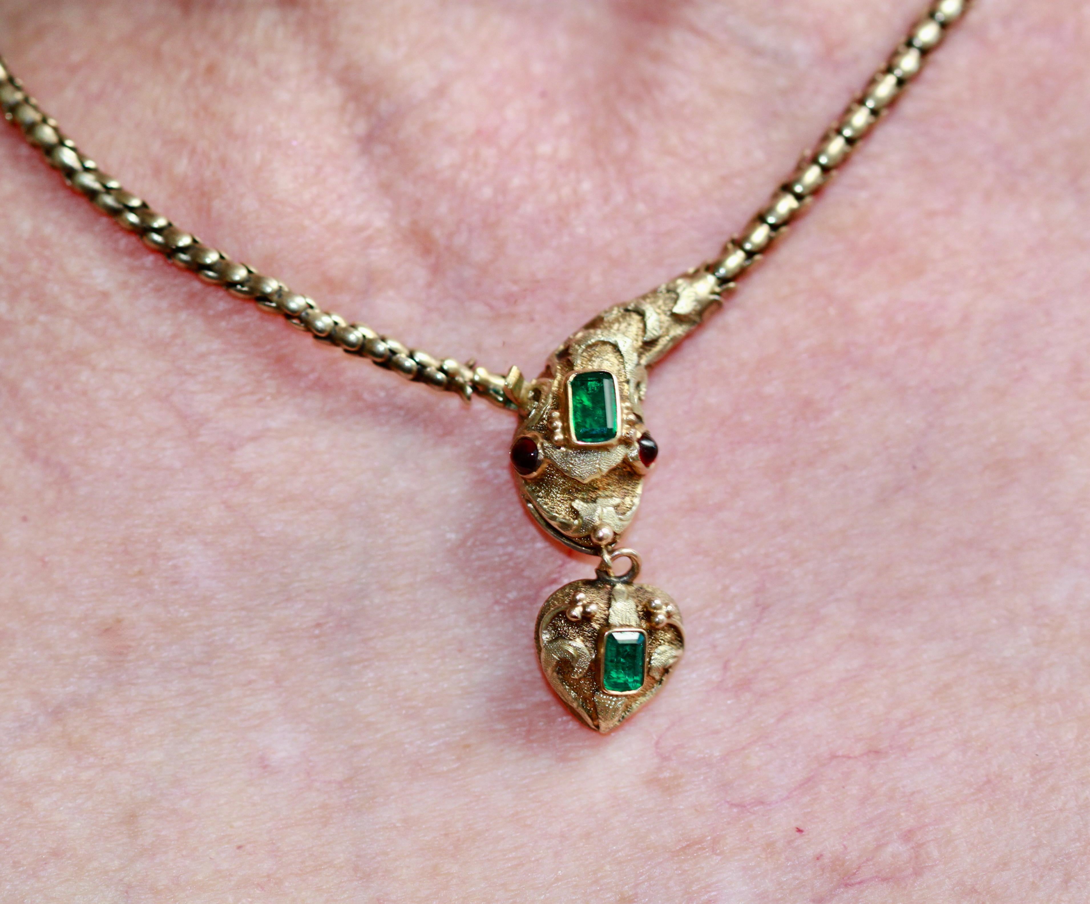 Women's Antique 1890's Emerald Snake Necklace