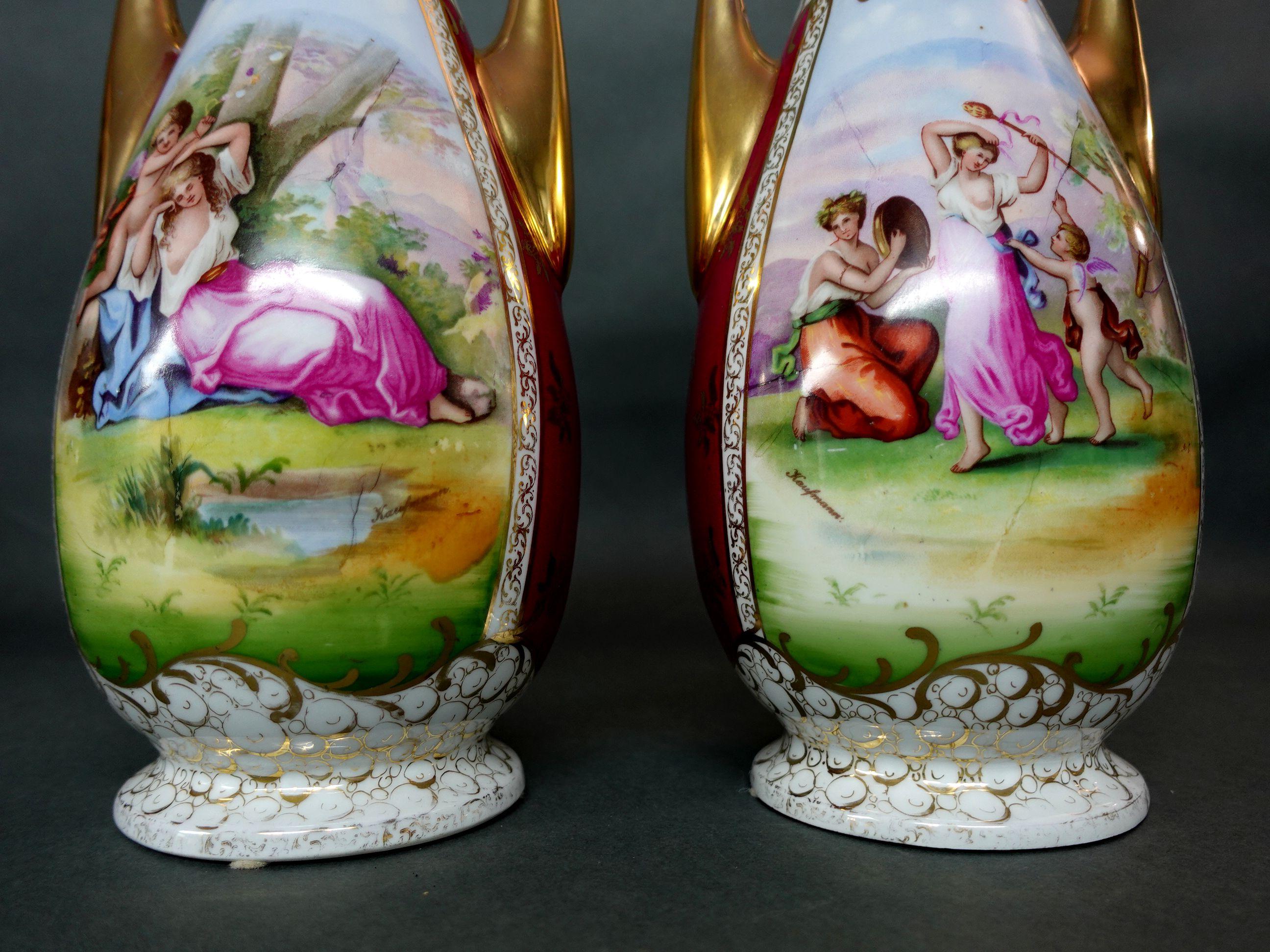 Austrian Antique 1890s Pair of Amorous Victoria Austria Vase 