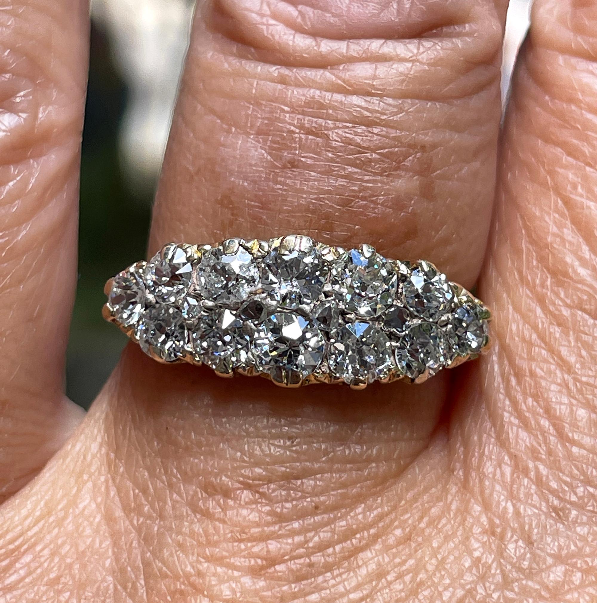Antique 1890's Victorian 2.25ct Old Mine Diamonds 2 Rows 18K Wedding Band Ring For Sale 5