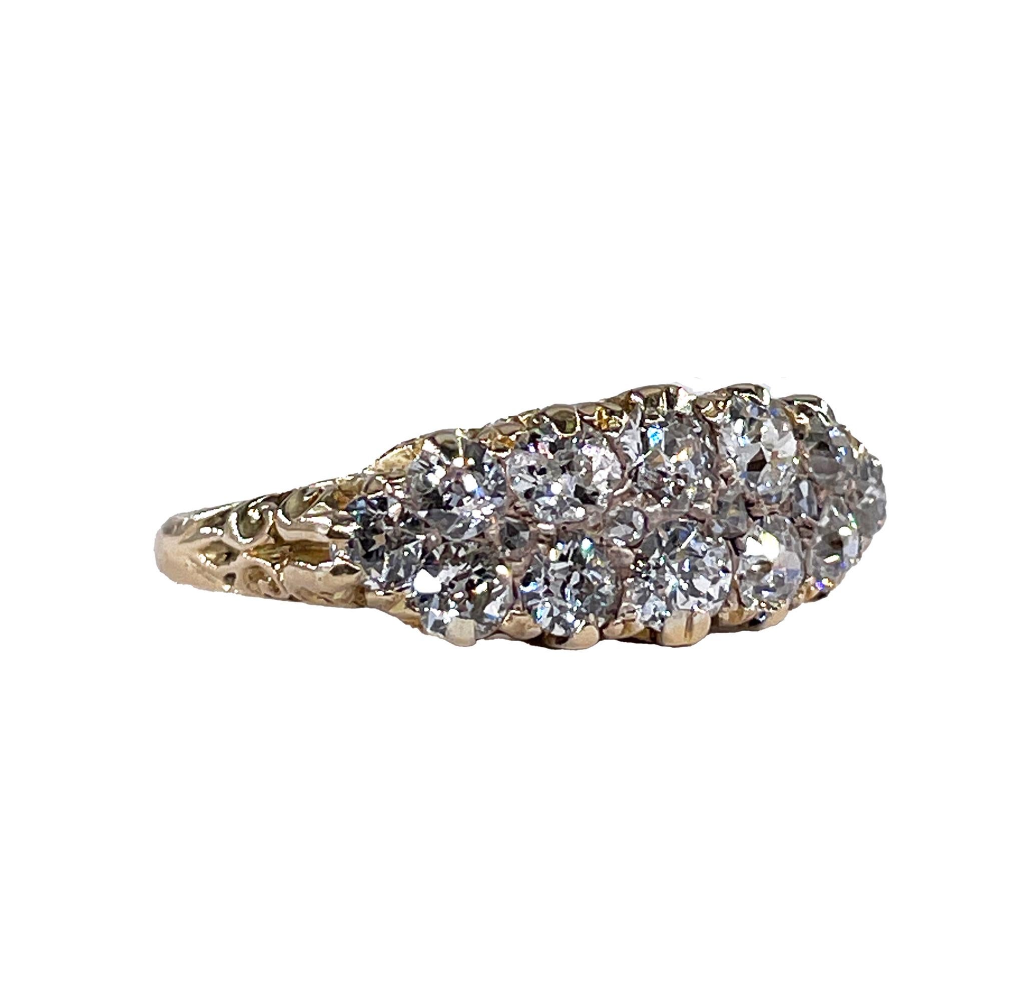 Victorien Antiquities 1890 Victorian 2.25ct Old Mine Diamonds 2 Rows 18K Wedding Band Ring en vente