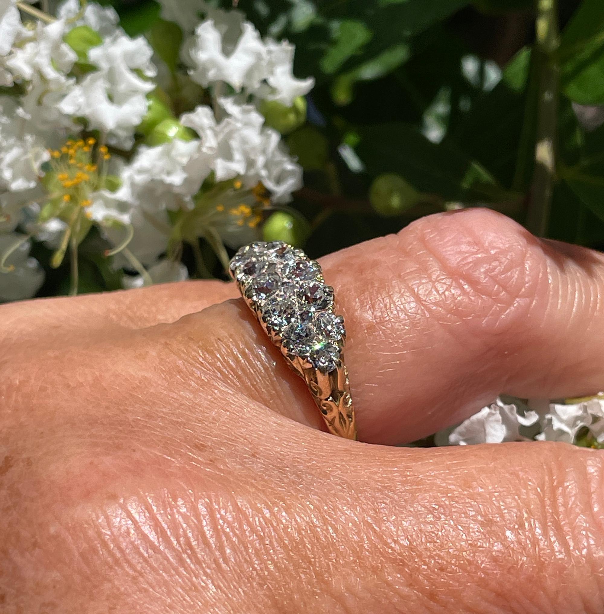 Antique 1890's Victorian 2.25ct Old Mine Diamonds 2 Rows 18K Wedding Band Ring For Sale 1