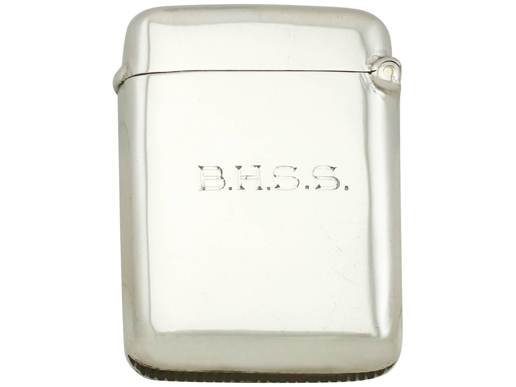 An exceptional, fine and impressive antique Victorian English hallmarked sterling silver compass vesta case; an addition to our boxes and cases collection

This exceptional antique Victorian English sterling silver vesta case has a plain rectangular