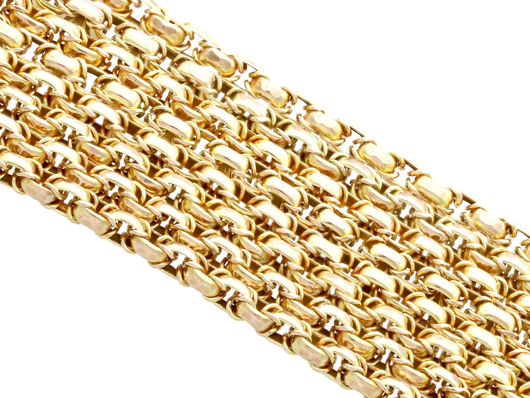 Antique 1890s 9k Yellow Gold Longuard Chain In Excellent Condition For Sale In Jesmond, Newcastle Upon Tyne
