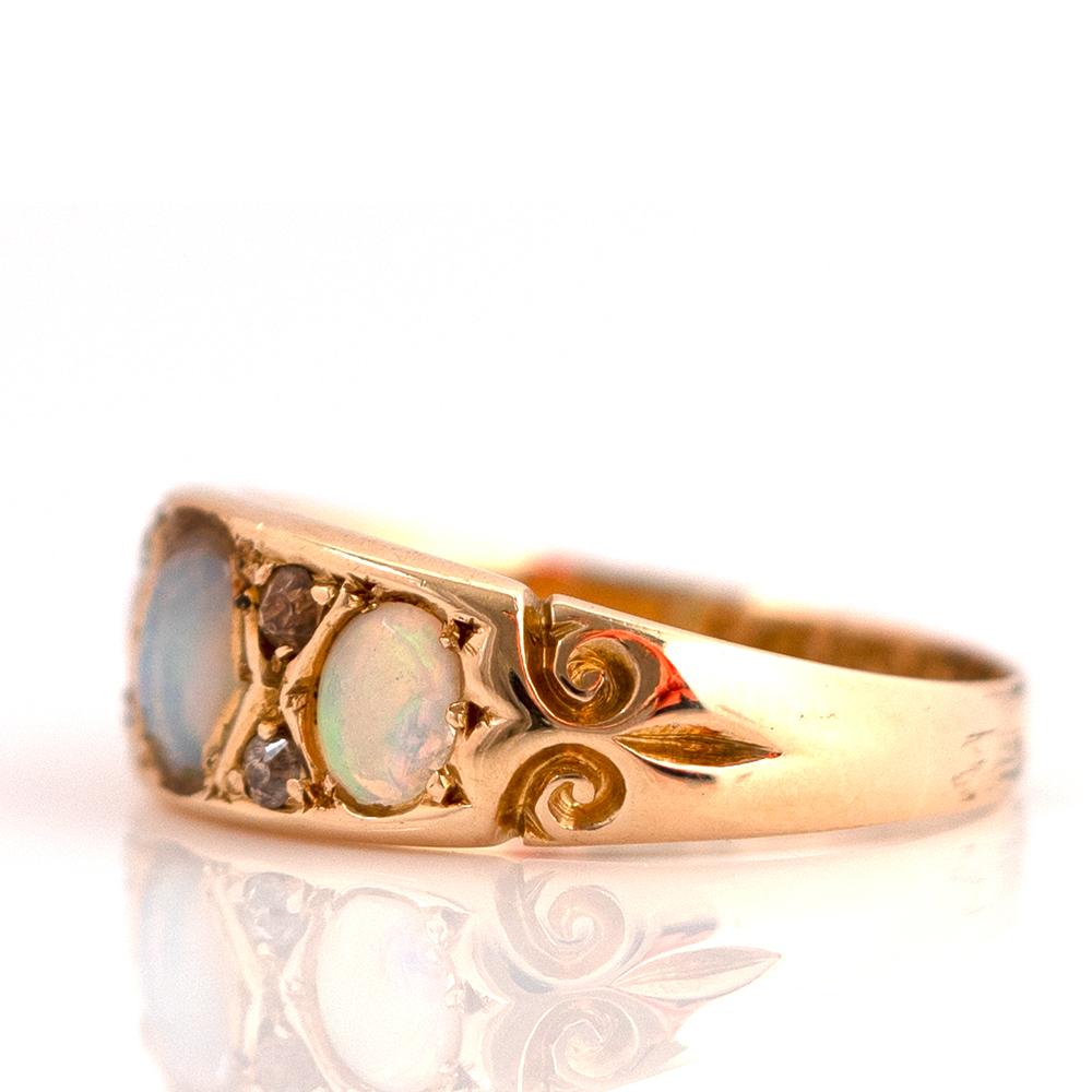 Women's Antique 1899 Opal Diamond 18ct Gold Ring For Sale