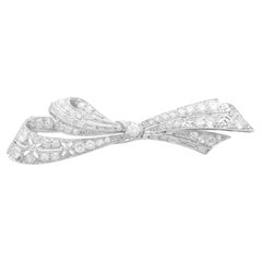 Antike 1,89 Karat Diamant und Platin Schleife Brosche Circa 1930