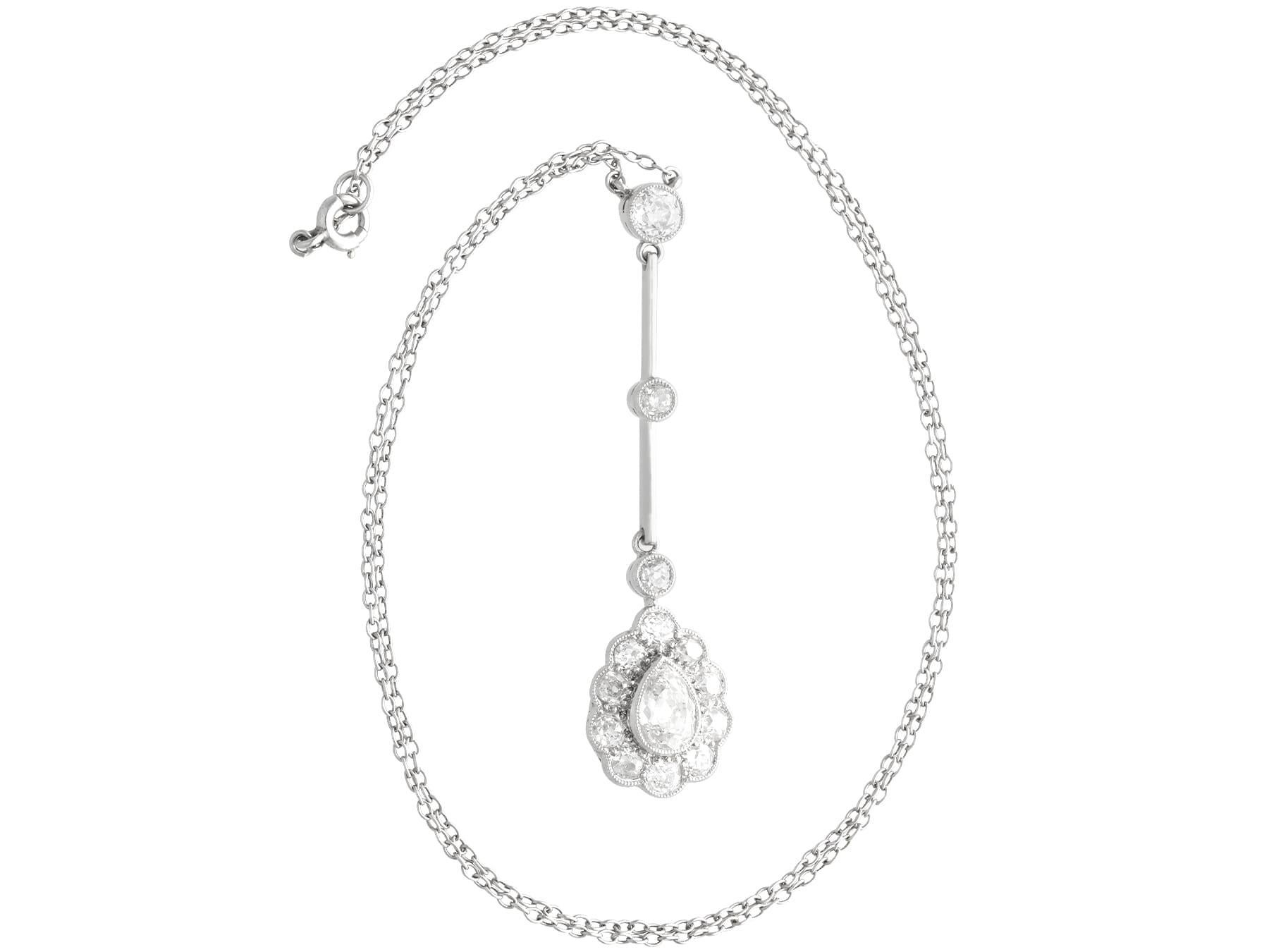 Taille poire Pendentif ancien en platine et diamants de 1,89 carat, c. 1910 en vente