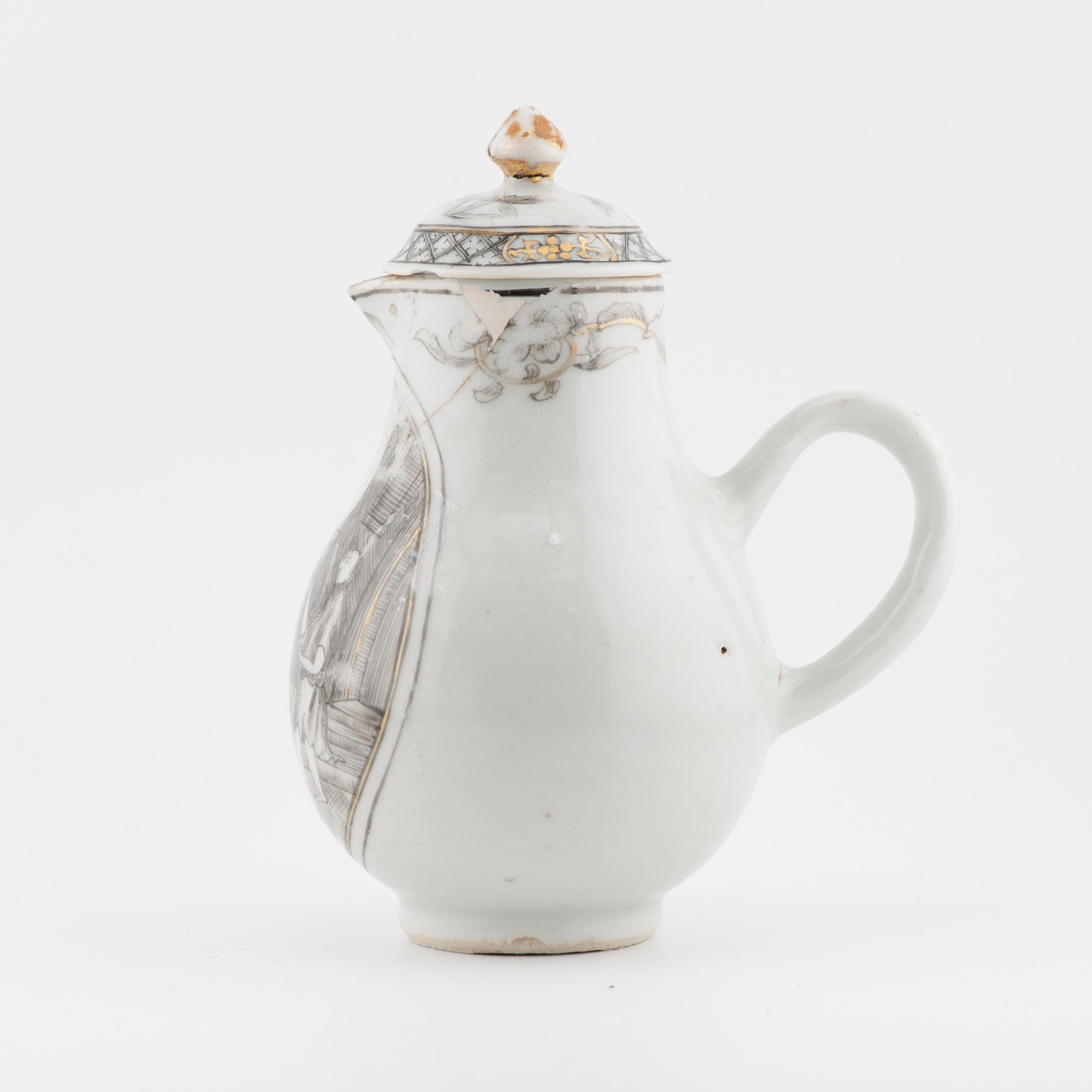Antique 18C Chinese Encre de Chine Tea Creamer Grisaille VILLAGE SCENE Qianlong For Sale 5