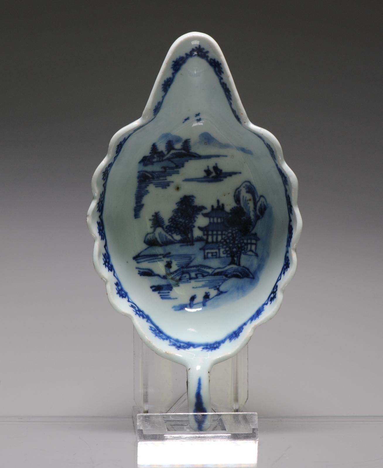 Antike 18C Chinesisch Porzellan Blau und Weiß Qianlong Blatt Sauceboat Schüssel China im Angebot 1