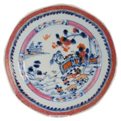 Antiguo Plato de Porcelana China 18C Figural Paisaje Puce Rose Qianlong