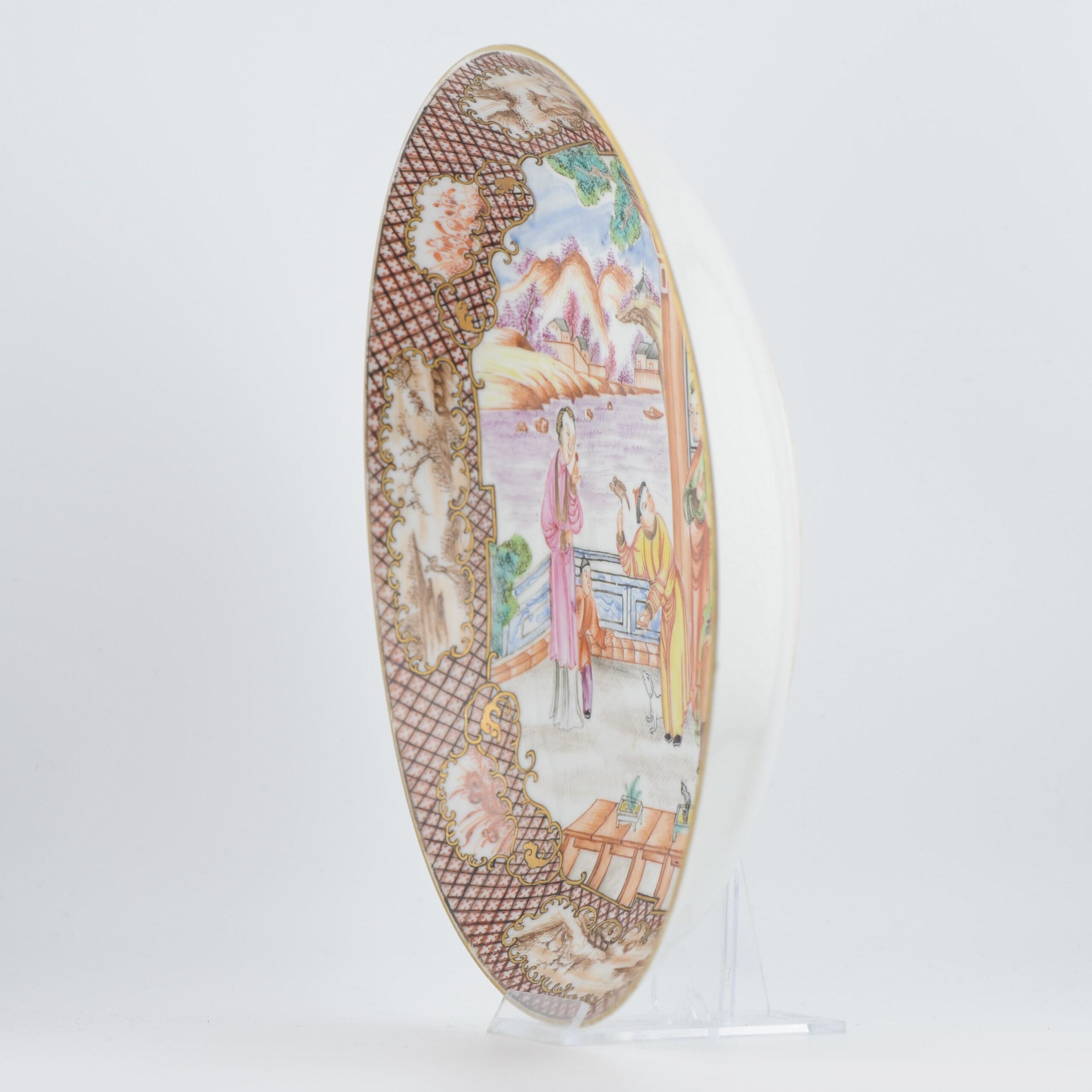 Antico piatto di porcellana cinese del 18° secolo China Rose Antiques Figural Mandarin Rose Qianlong in vendita 5