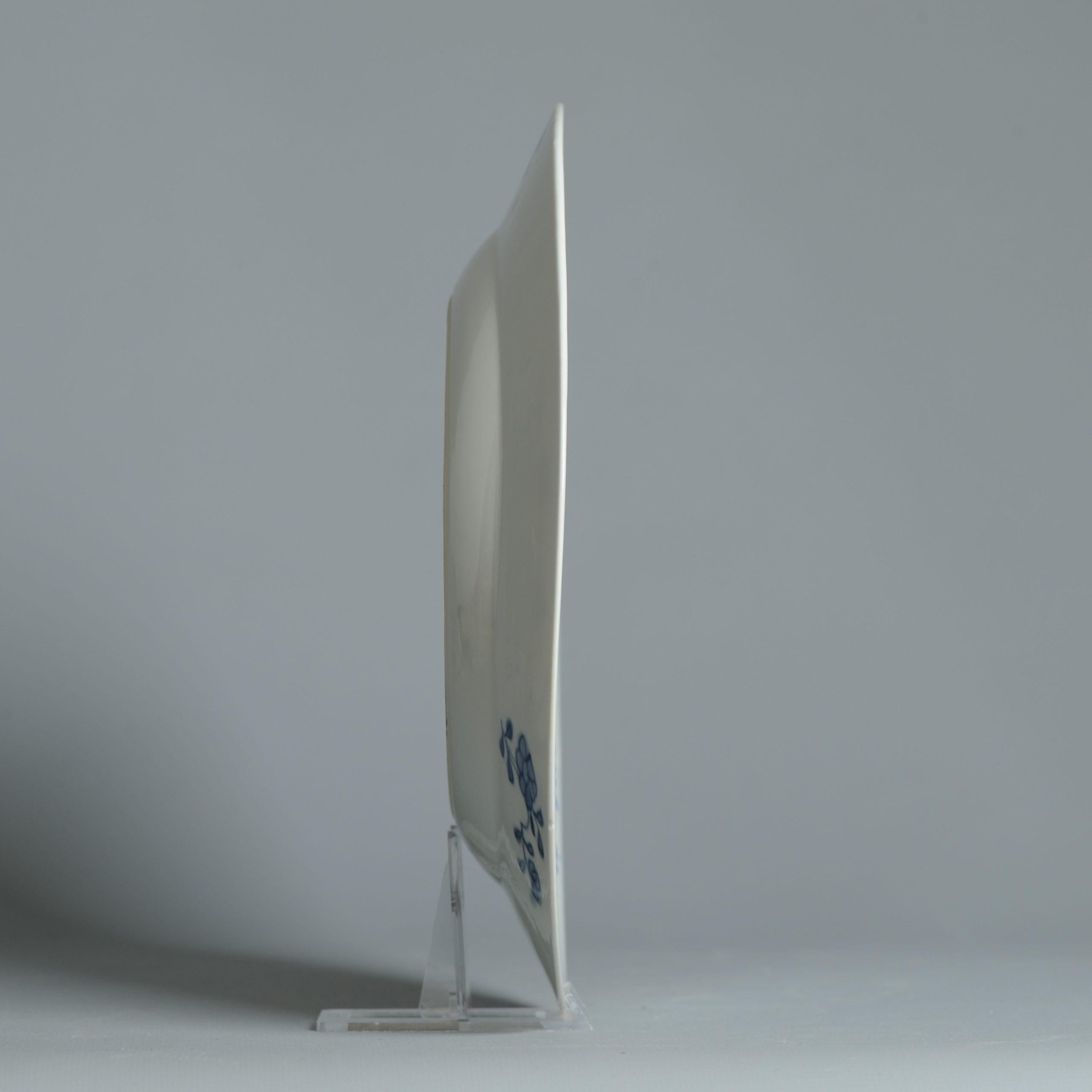 Description
Sharing with you this fantastic Chinese Porcelain dish.
18th Century Qing
Fantastic decoration in blue and white. With Peony and Frogspawn
Please enjoy

Condition
Two chips and mini hairline. Size: 23cm

Period
18th century Qing (1661 -