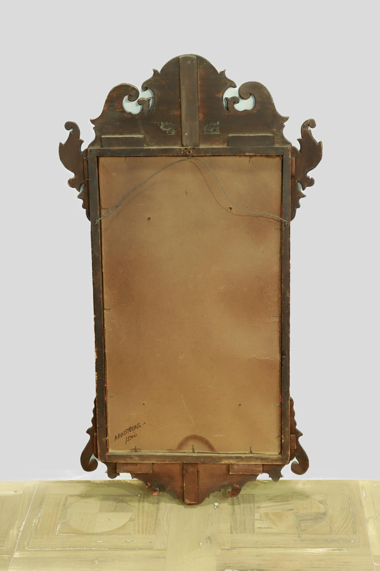 Antique 18c John Elliot Attributed Chippendale Mahogany Mirror or Looking Glass In Fair Condition In Philadelphia, PA