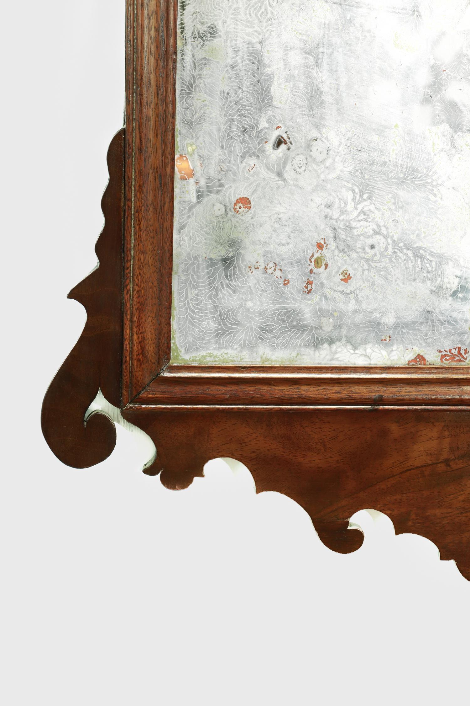 Antique 18c John Elliot Attributed Chippendale Mahogany Mirror or Looking Glass 2