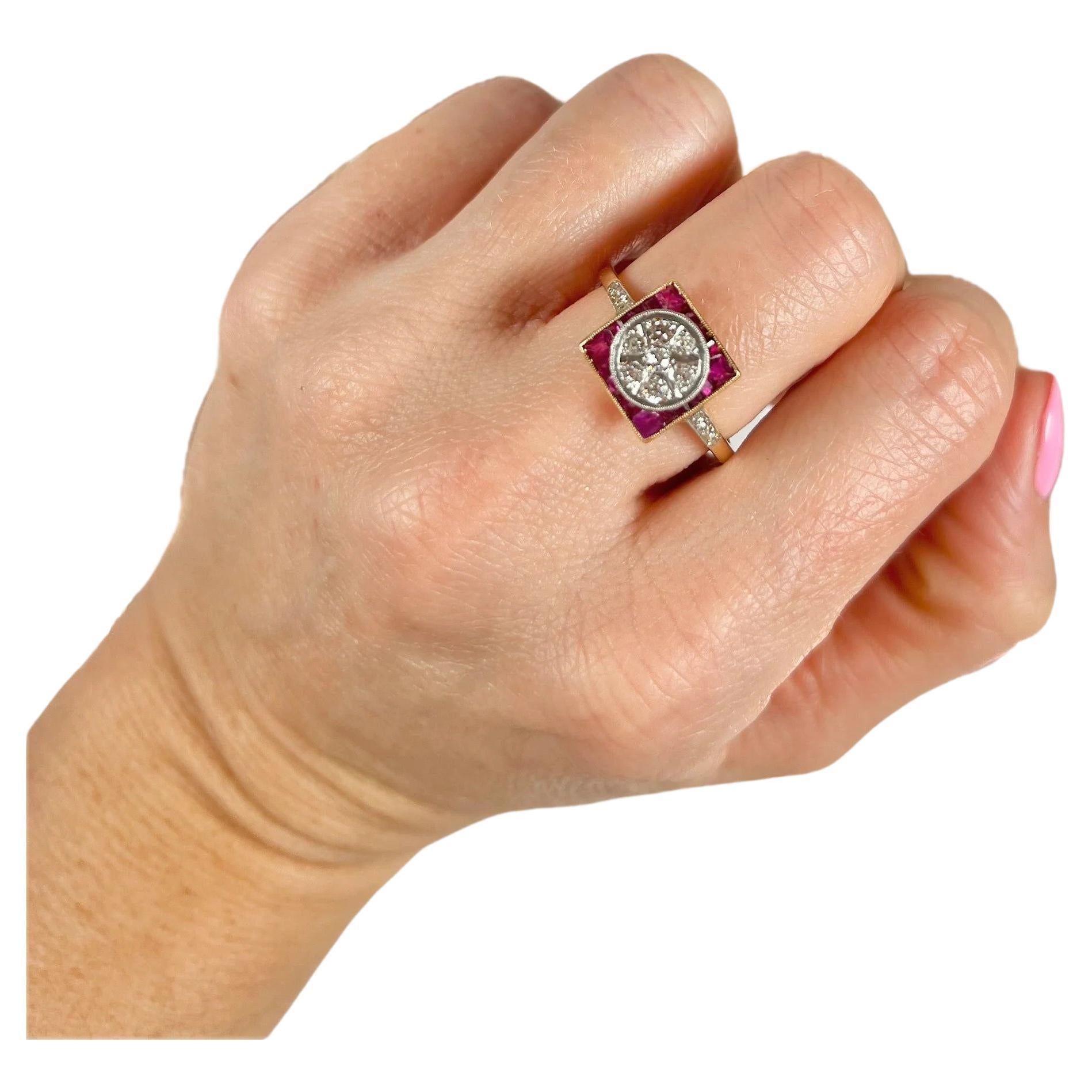 Antique 18ct Gold Art Deco Ruby & Diamond Square Ring For Sale