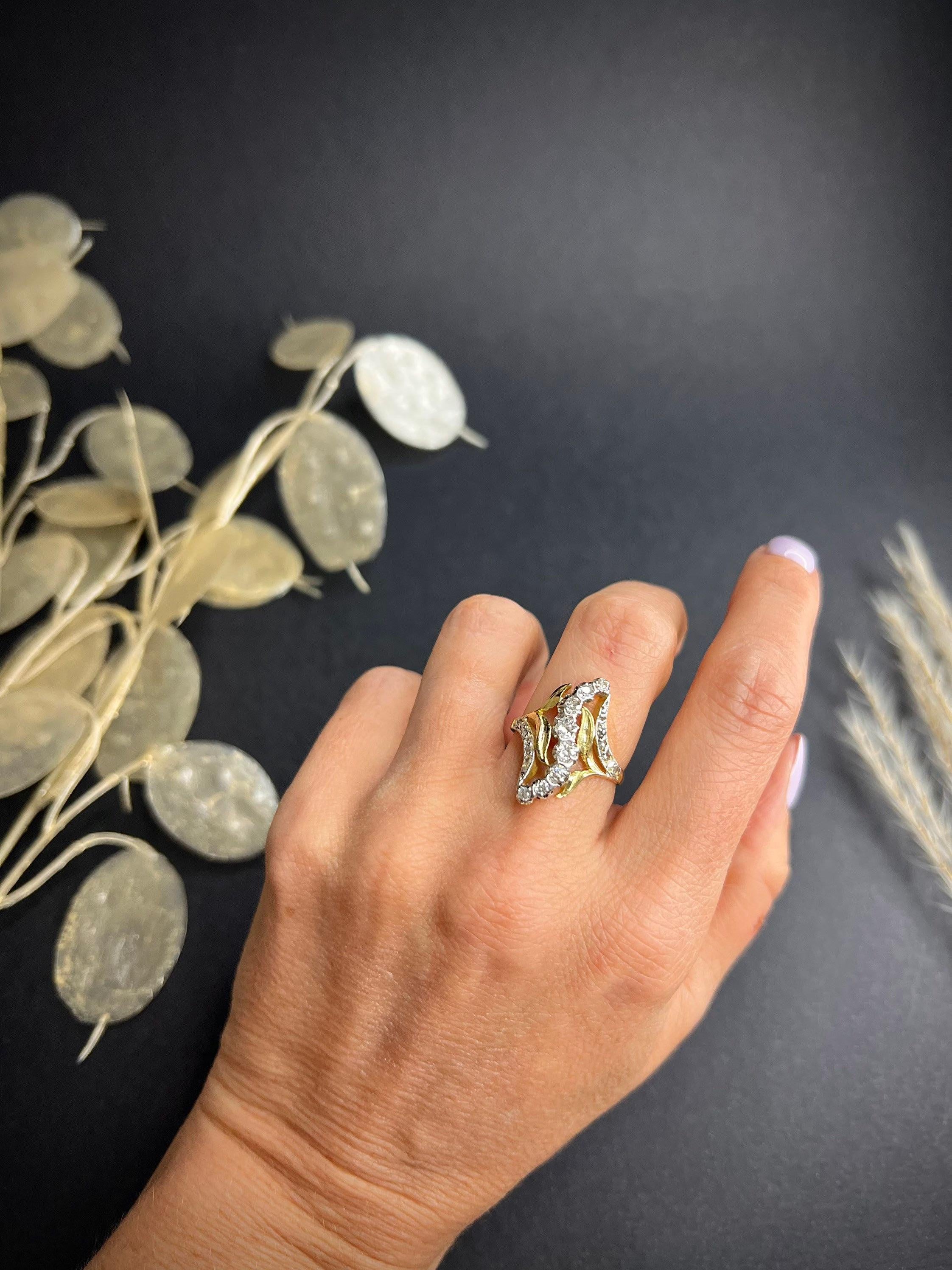 Antique 18ct Gold Art Nouveau Diamond Ring For Sale 2