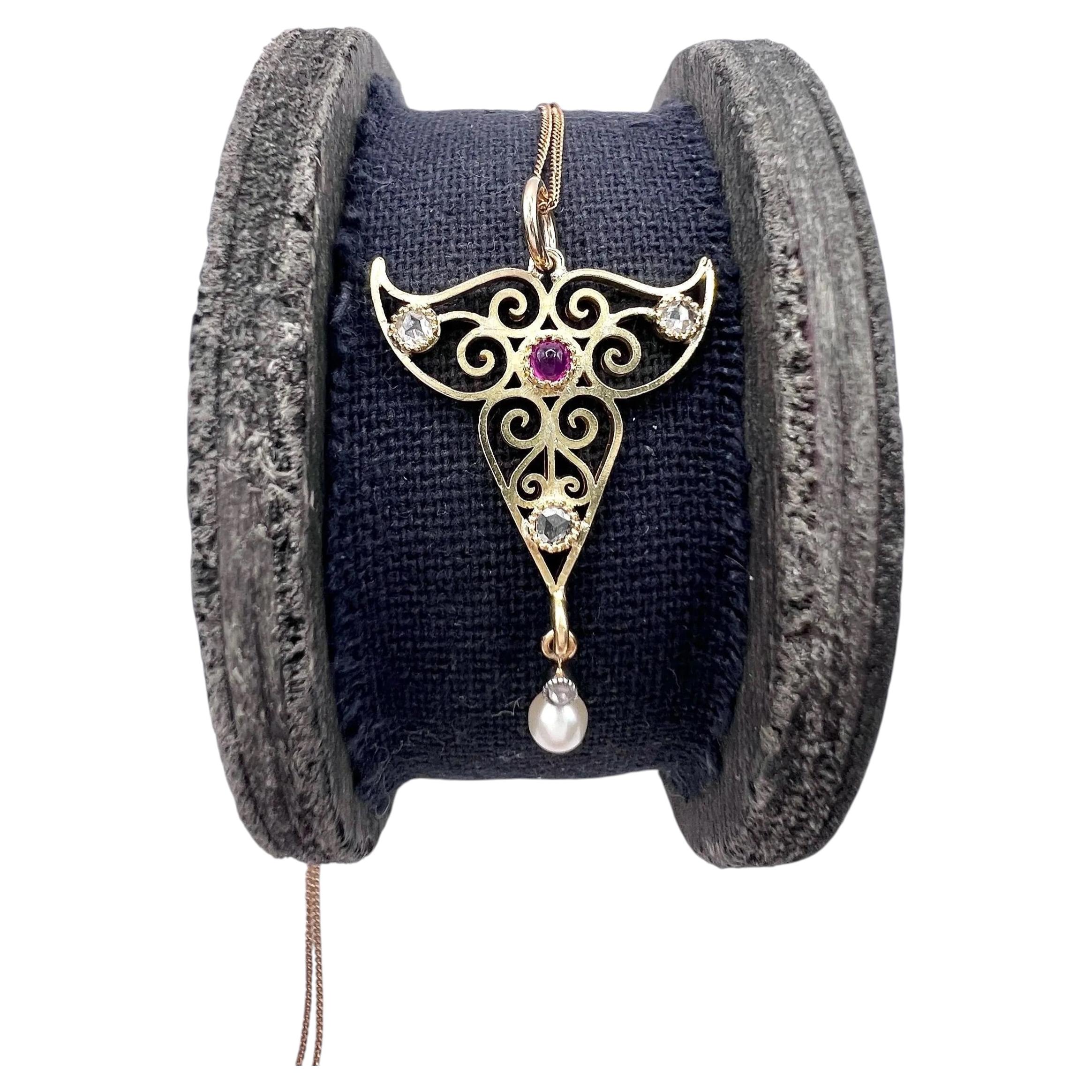 Collana antica con ciondolo in oro 18 carati, in stile Art Nouveau, con rubino, diamanti e perle