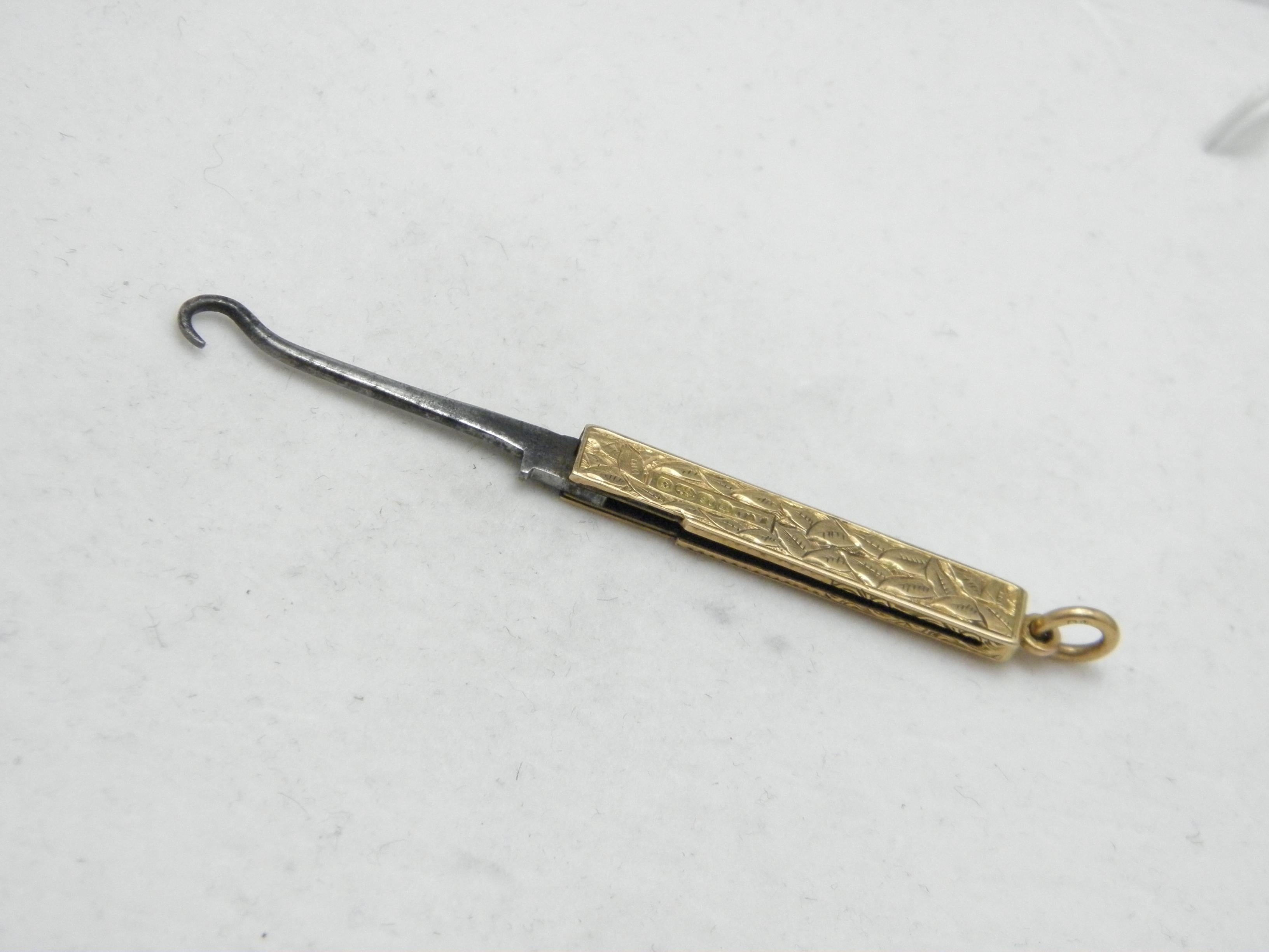 Antique 18ct Gold Button Hook Fob Pendant Charm C1892 750 Purity Heavy 8.1g For Sale 2
