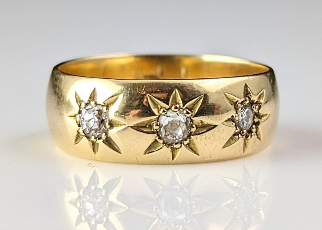 Antique 18ct gold Diamond star set band ring, Victorian  6