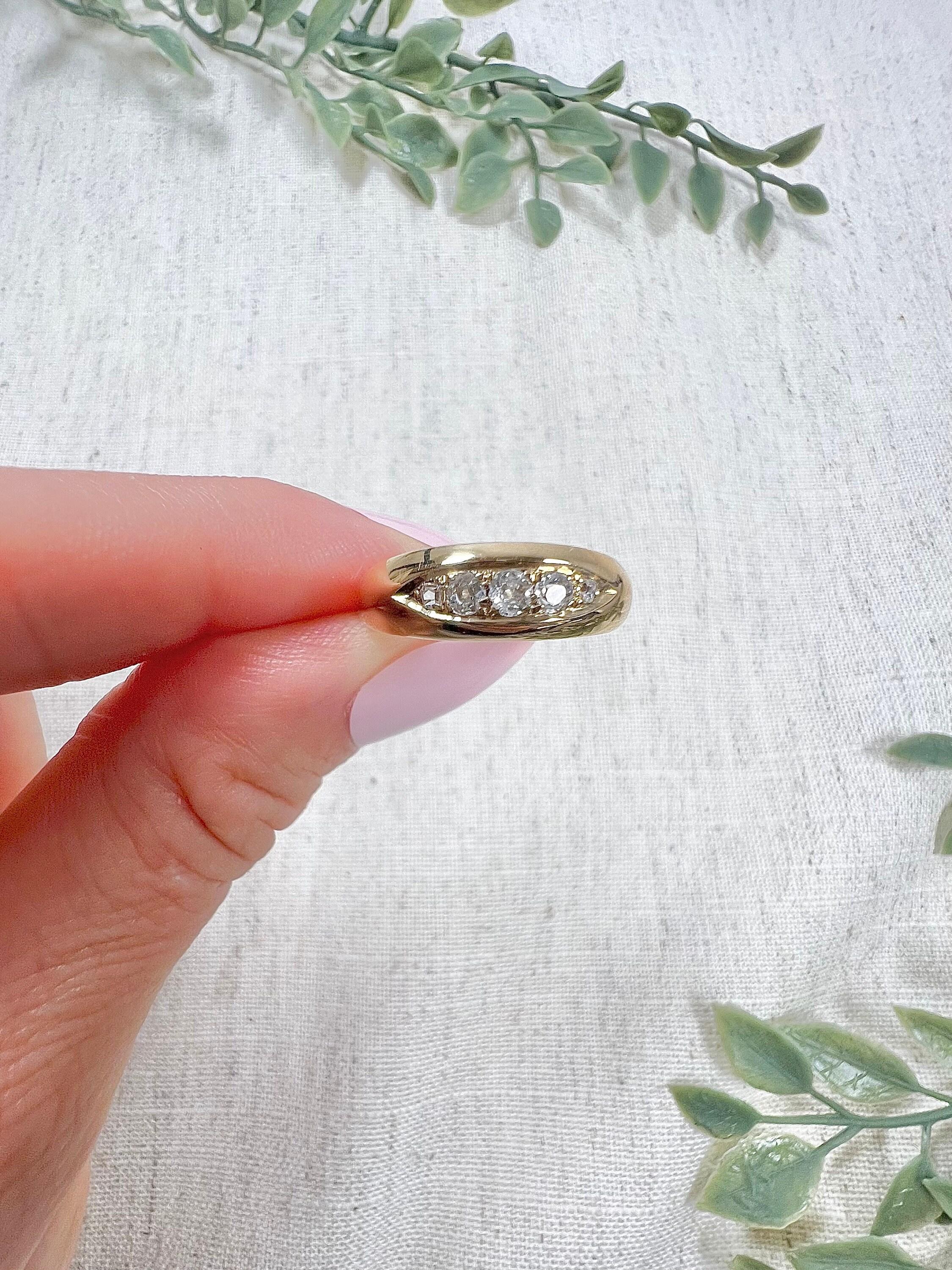 Old European Cut Antique 18ct Gold Edwardian 5 Stone Diamond Band Ring For Sale