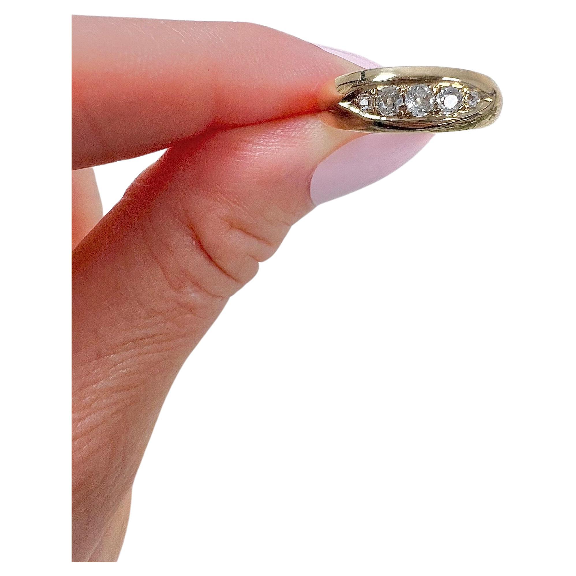 Antique 18ct Gold Edwardian 5 Stone Diamond Band Ring For Sale
