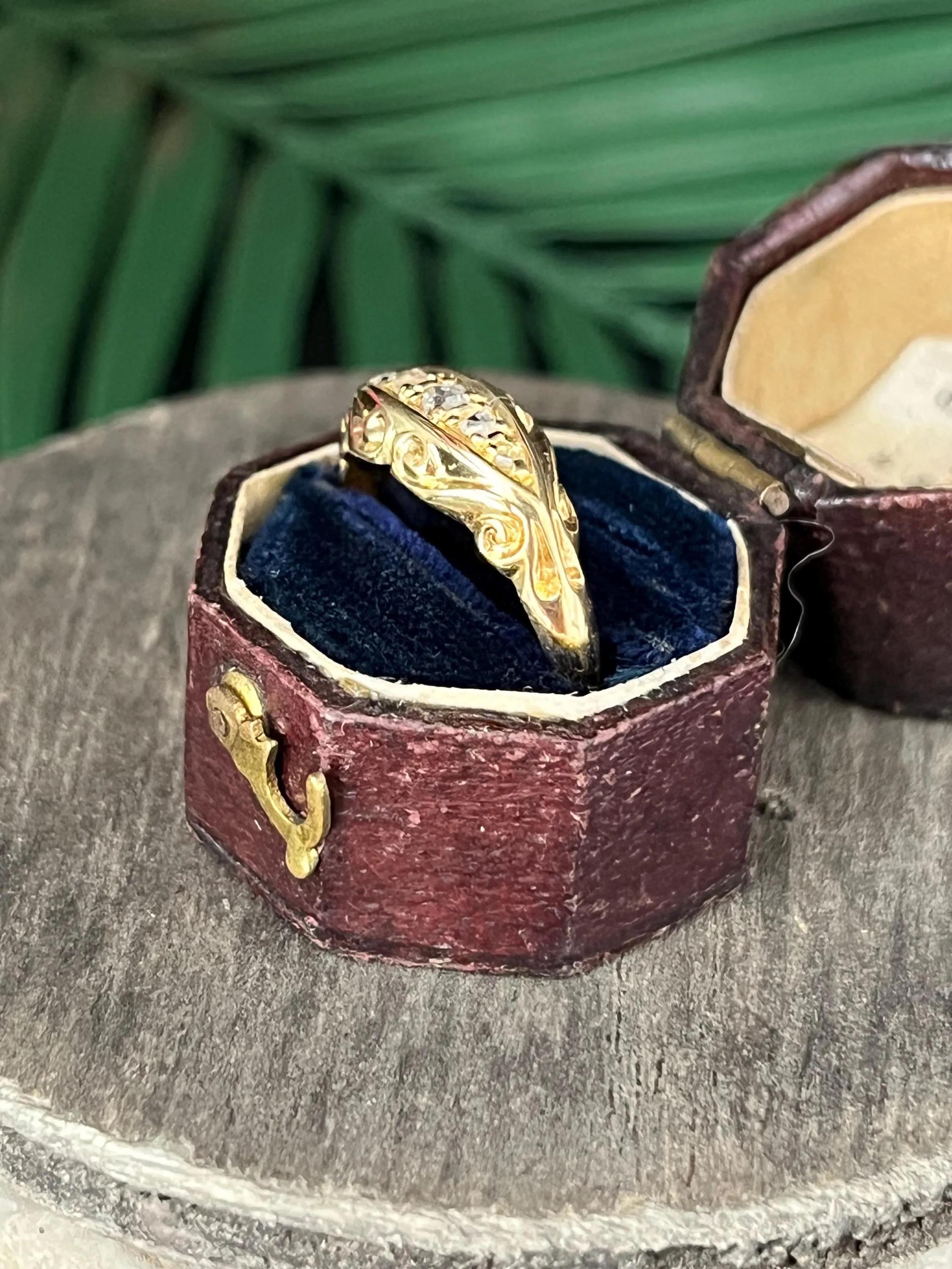 Antique 18ct Gold Edwardian 5 Stone Diamond Ring Hallmarked Chester For Sale 6